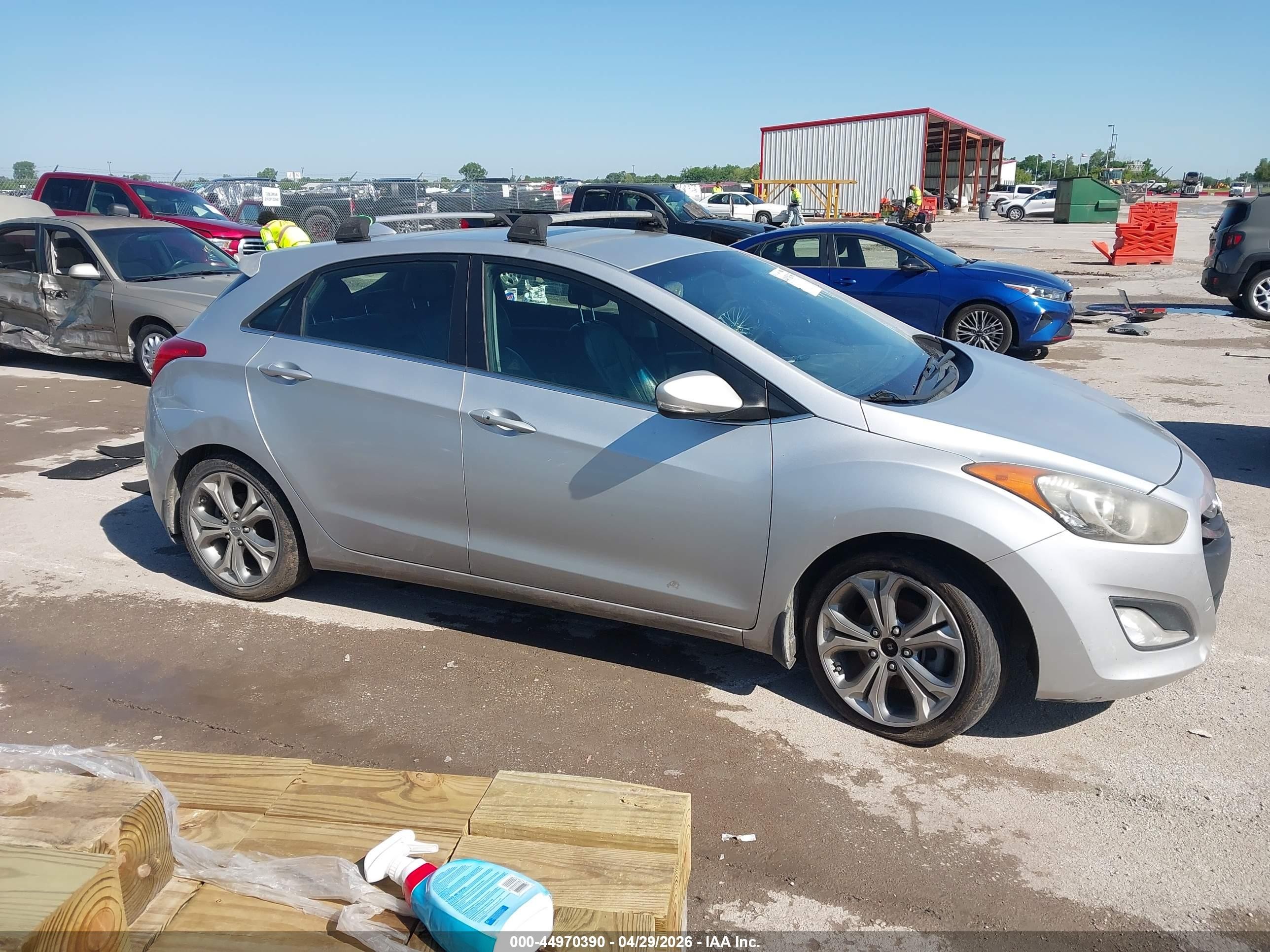 2014 Hyundai Elantra Gt   Silver vin: KMHD35LH8EU199947