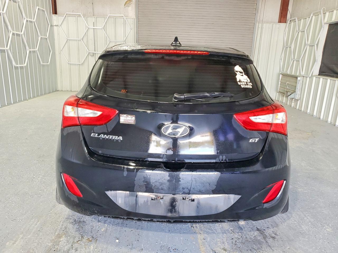 2014 Hyundai Elantra Gt Base Black vin: KMHD35LH8EU203818