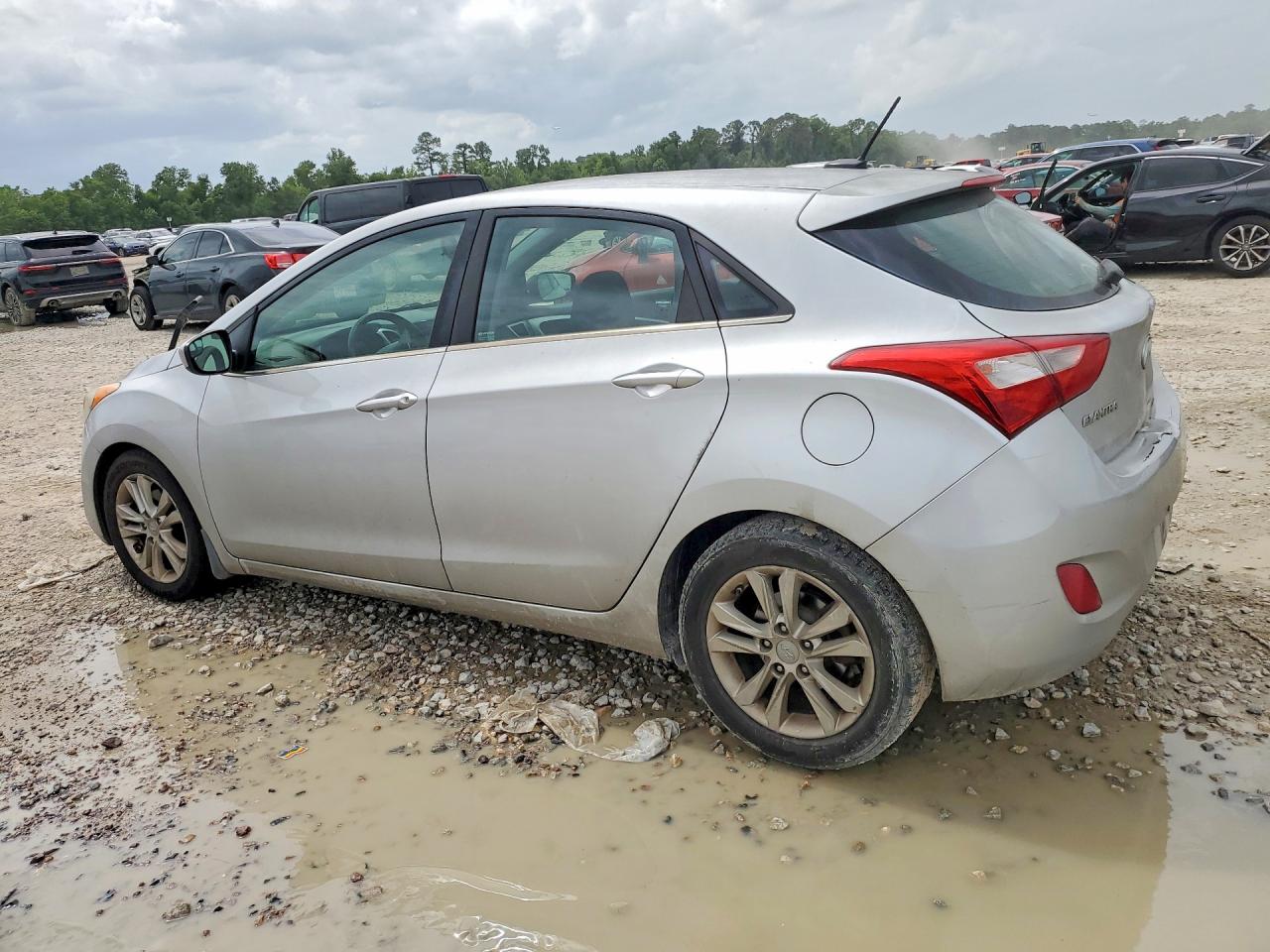 2014 Hyundai Elantra Gt Base Белый vin: KMHD35LH8EU207397