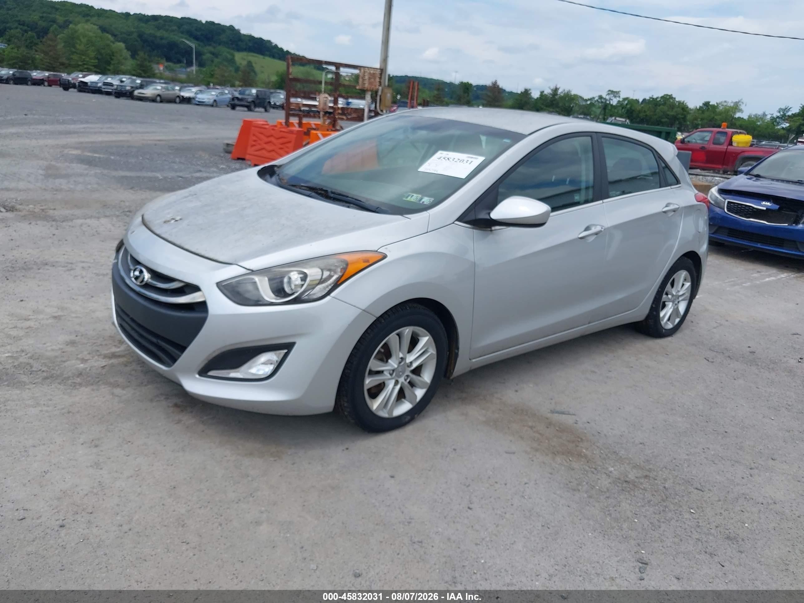 2014 Hyundai Elantra Gt   Silver vin: KMHD35LH8EU209893