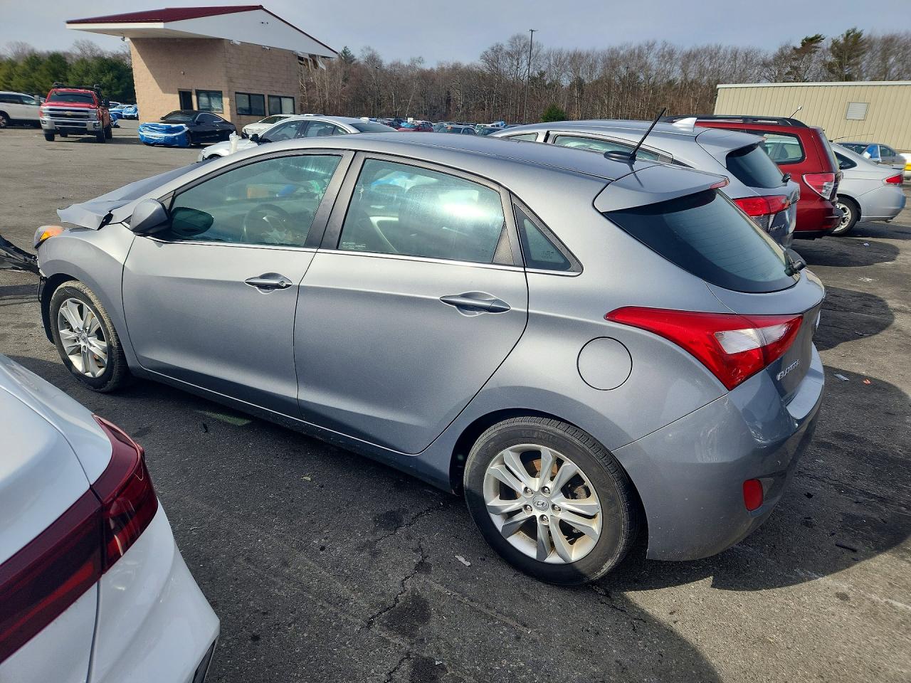 2014 Hyundai Elantra Gt Base Silver vin: KMHD35LH8EU234924
