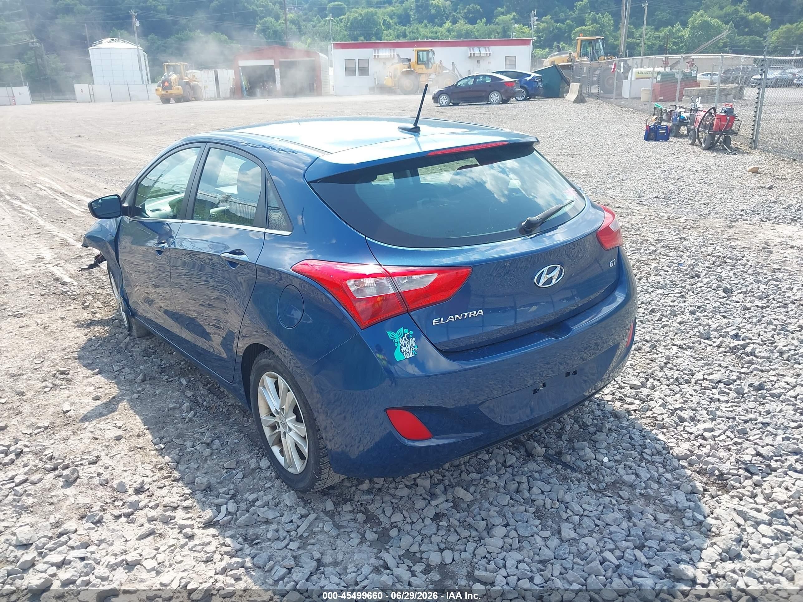 2015 Hyundai Elantra Gt   Blue vin: KMHD35LH8FU237839