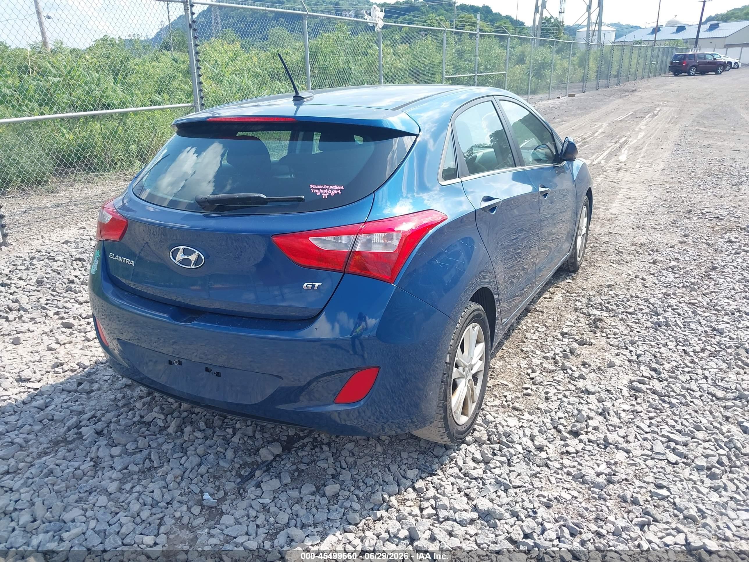 2015 Hyundai Elantra Gt   Blue vin: KMHD35LH8FU237839