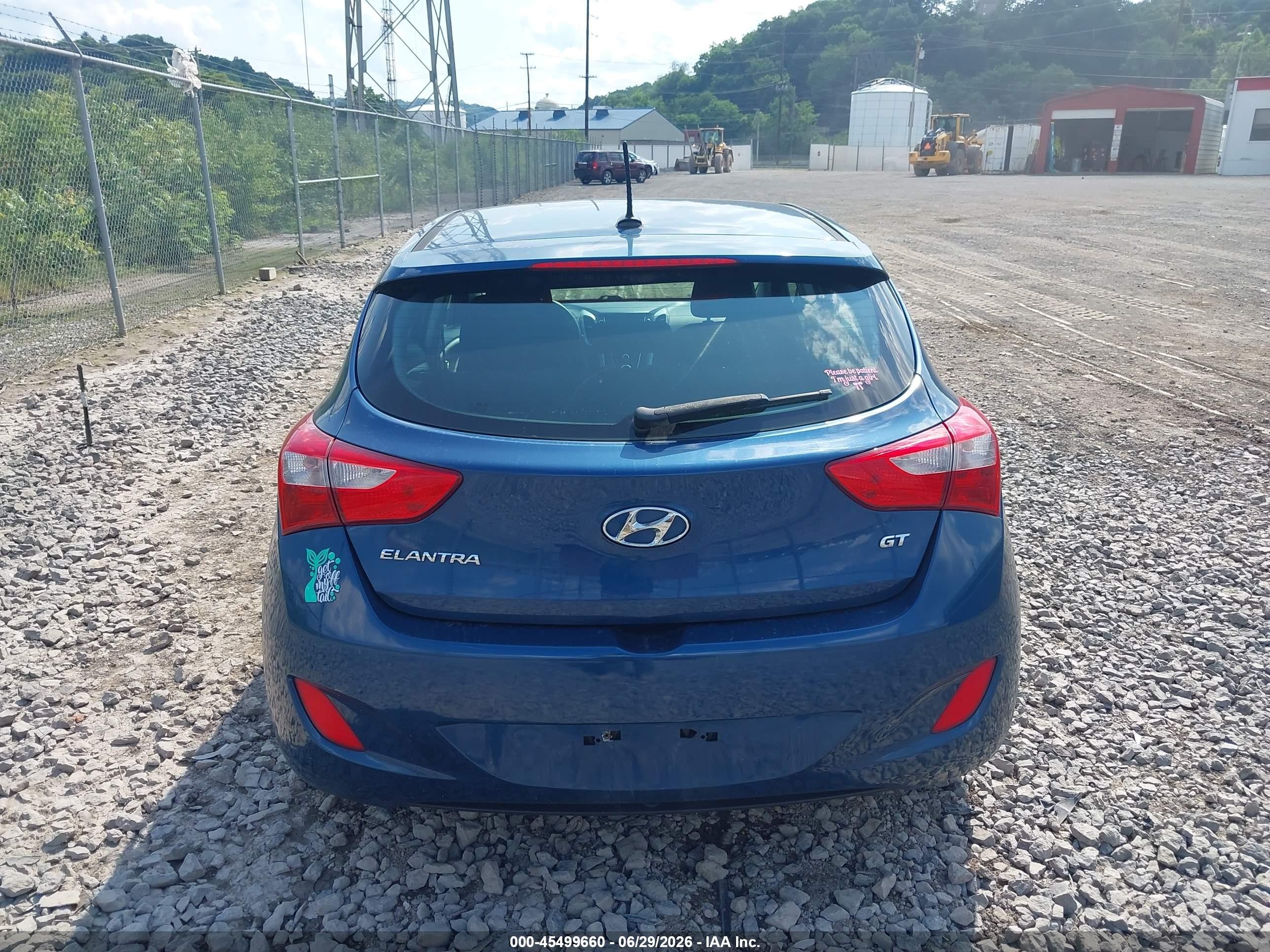 2015 Hyundai Elantra Gt   Blue vin: KMHD35LH8FU237839