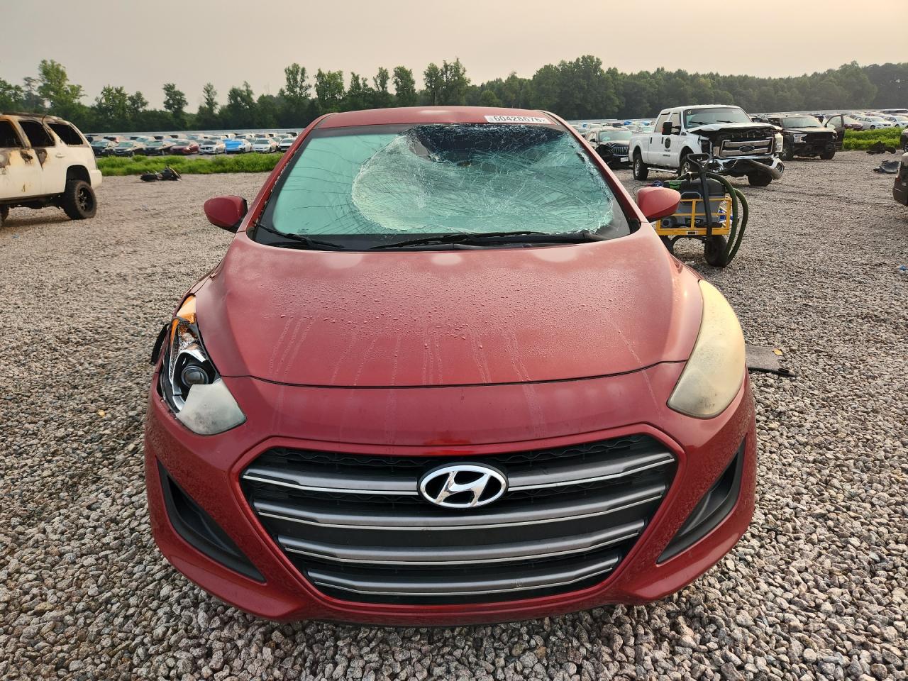 2016 Hyundai Elantra Gt Base Red vin: KMHD35LH8GU332869