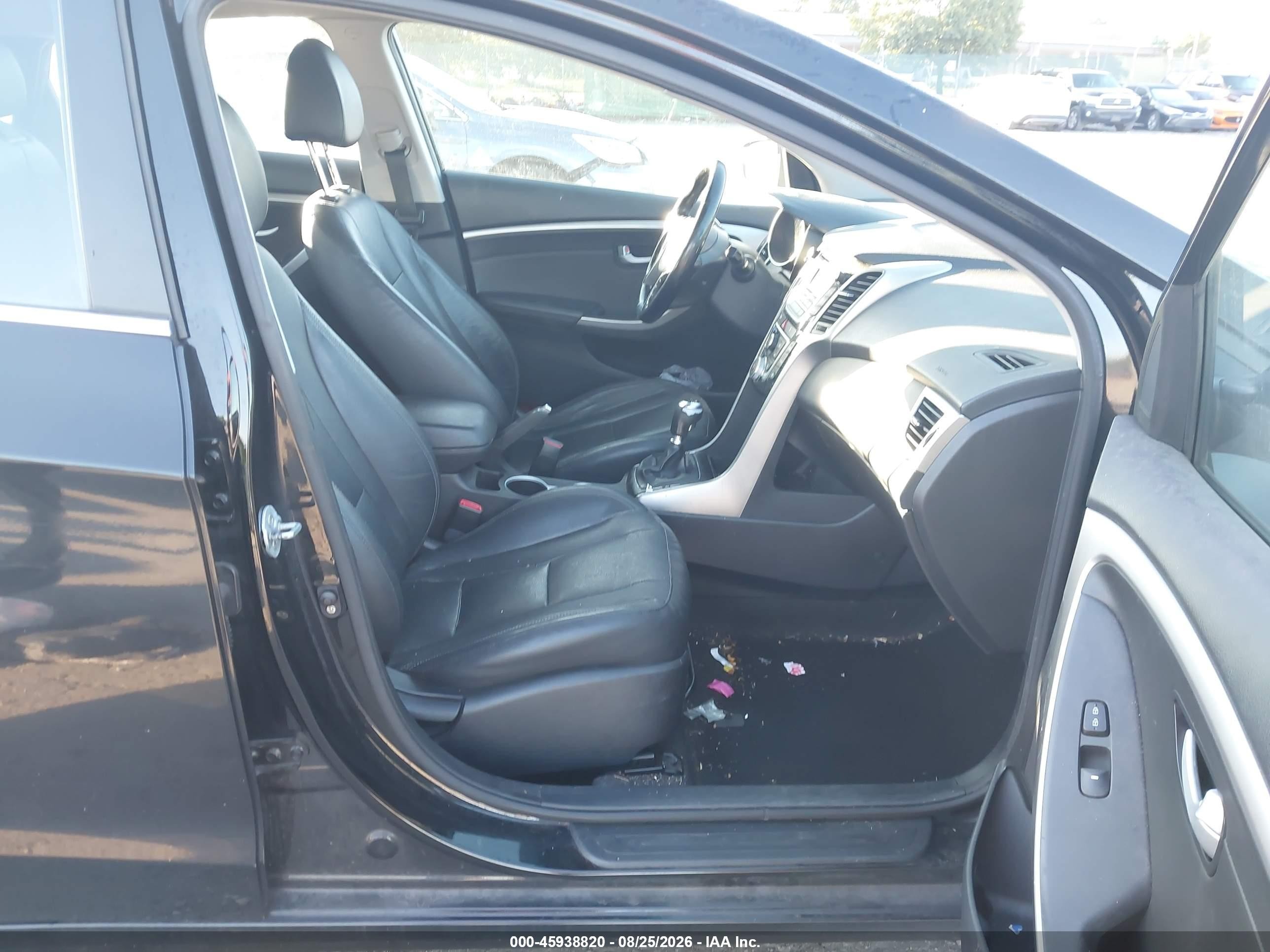 2014 Hyundai Elantra Gt   Black vin: KMHD35LH9EU166312