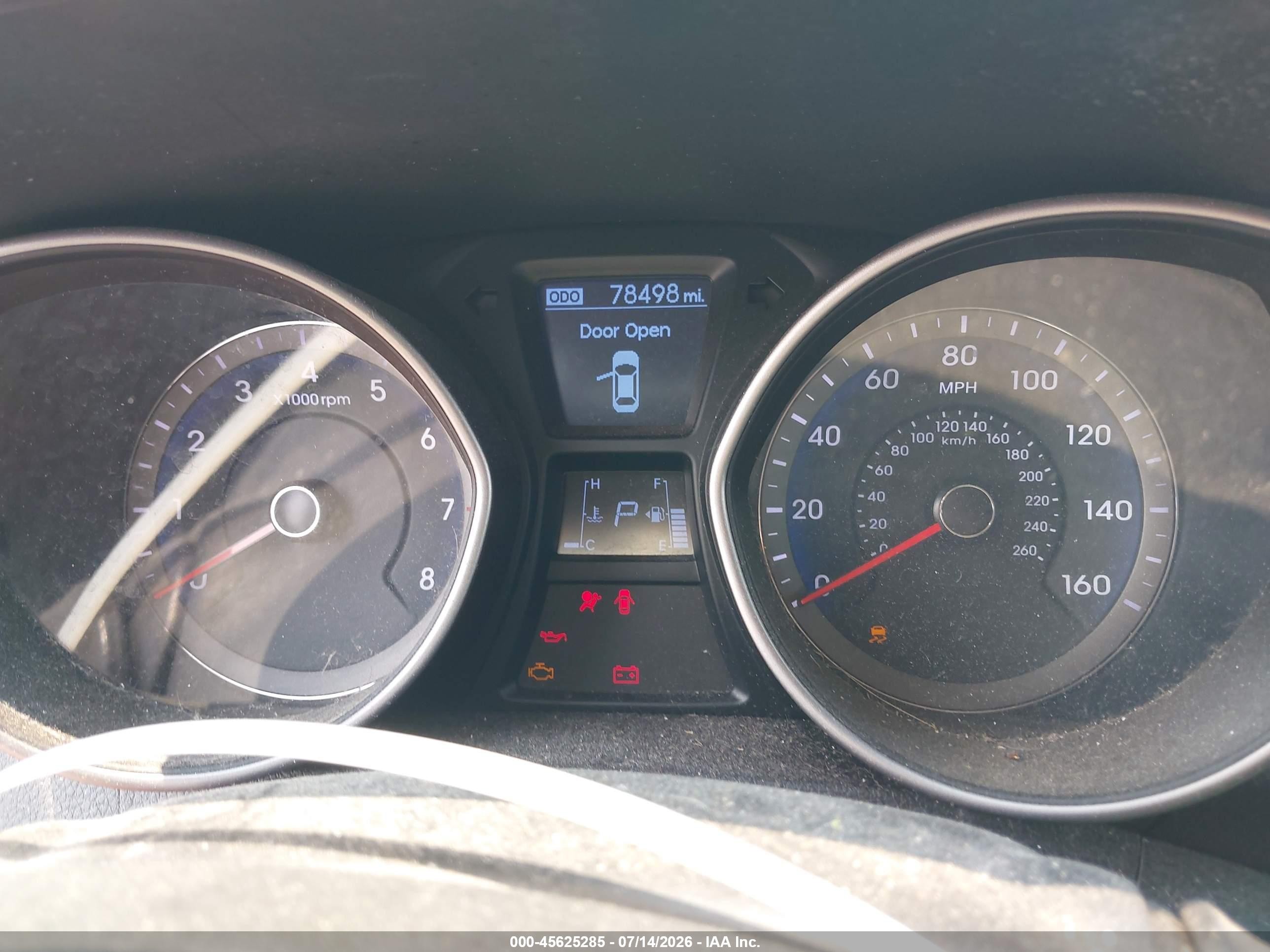 2014 Hyundai Elantra Gt   Silver vin: KMHD35LH9EU172465