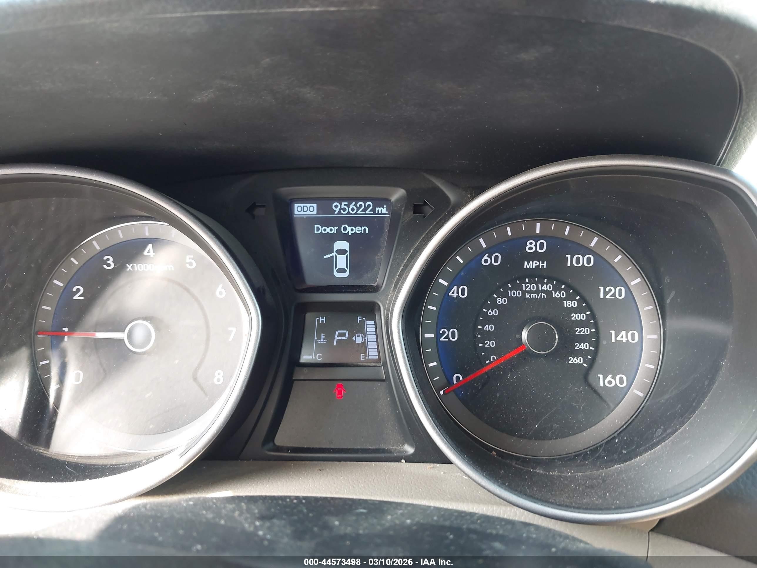 2014 Hyundai Elantra Gt   Blue vin: KMHD35LH9EU174510