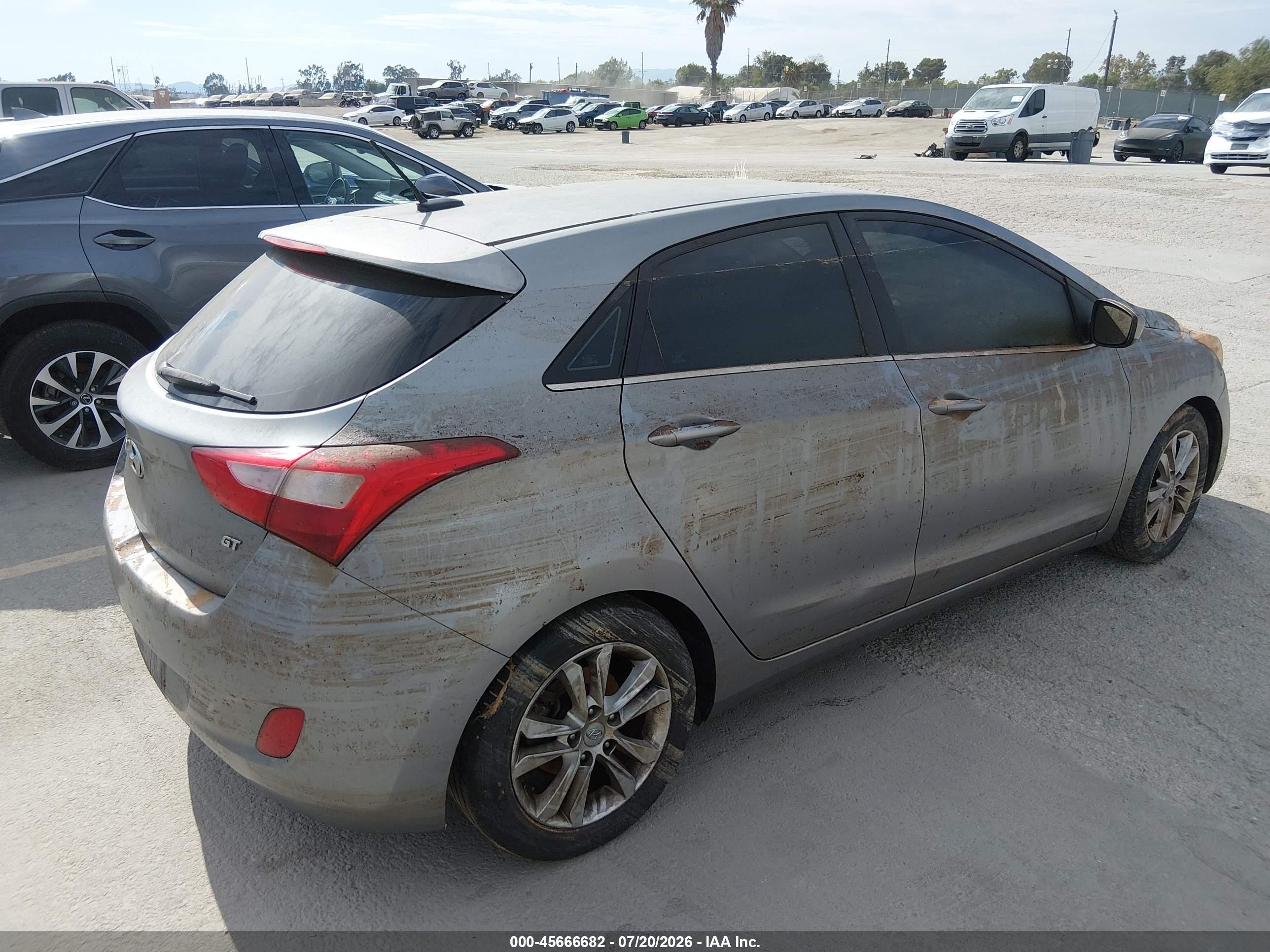 2014 Hyundai Elantra Gt Silver vin: KMHD35LH9EU181991