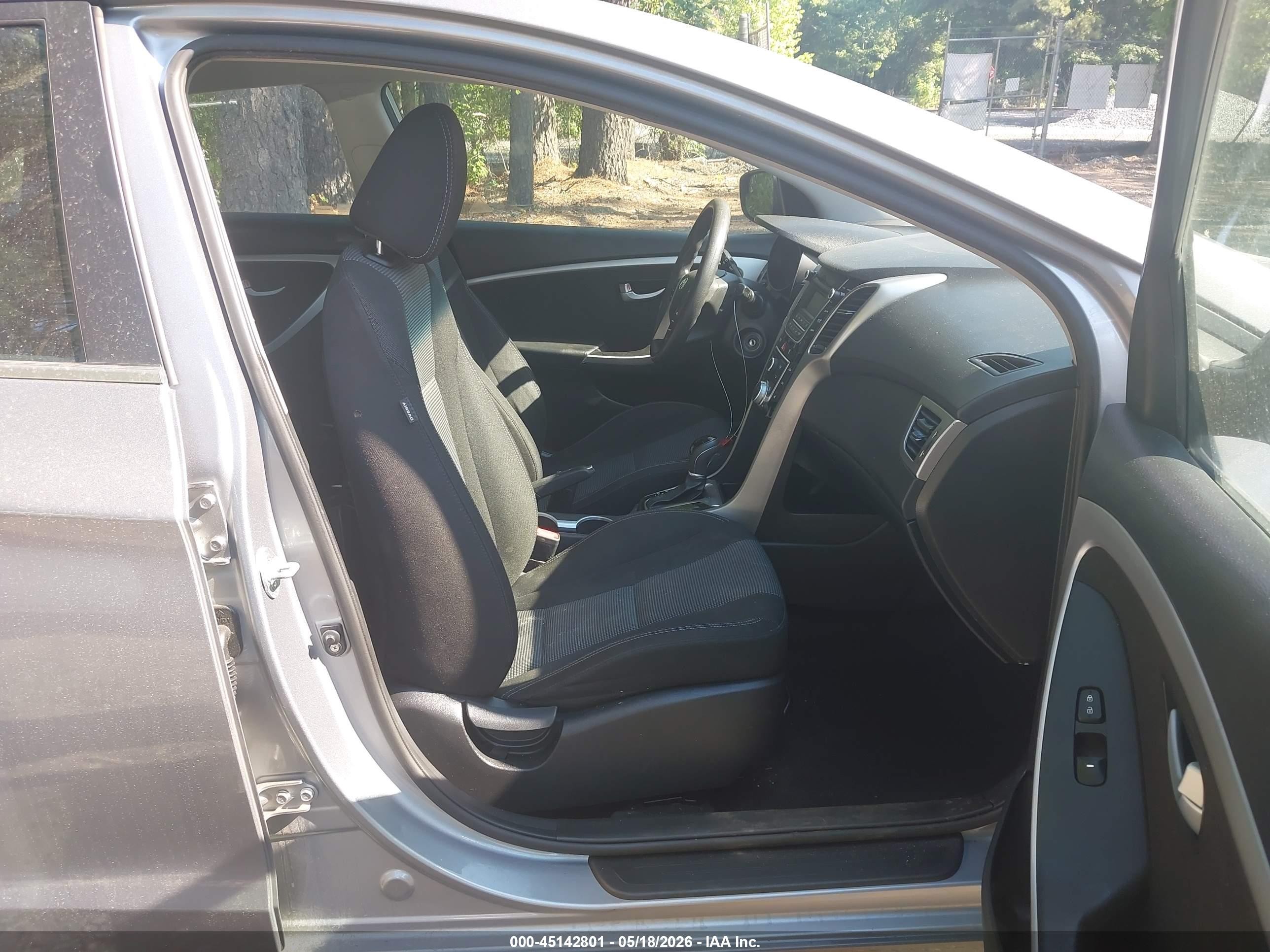 2014 Hyundai Elantra Gt   Gray vin: KMHD35LH9EU214679