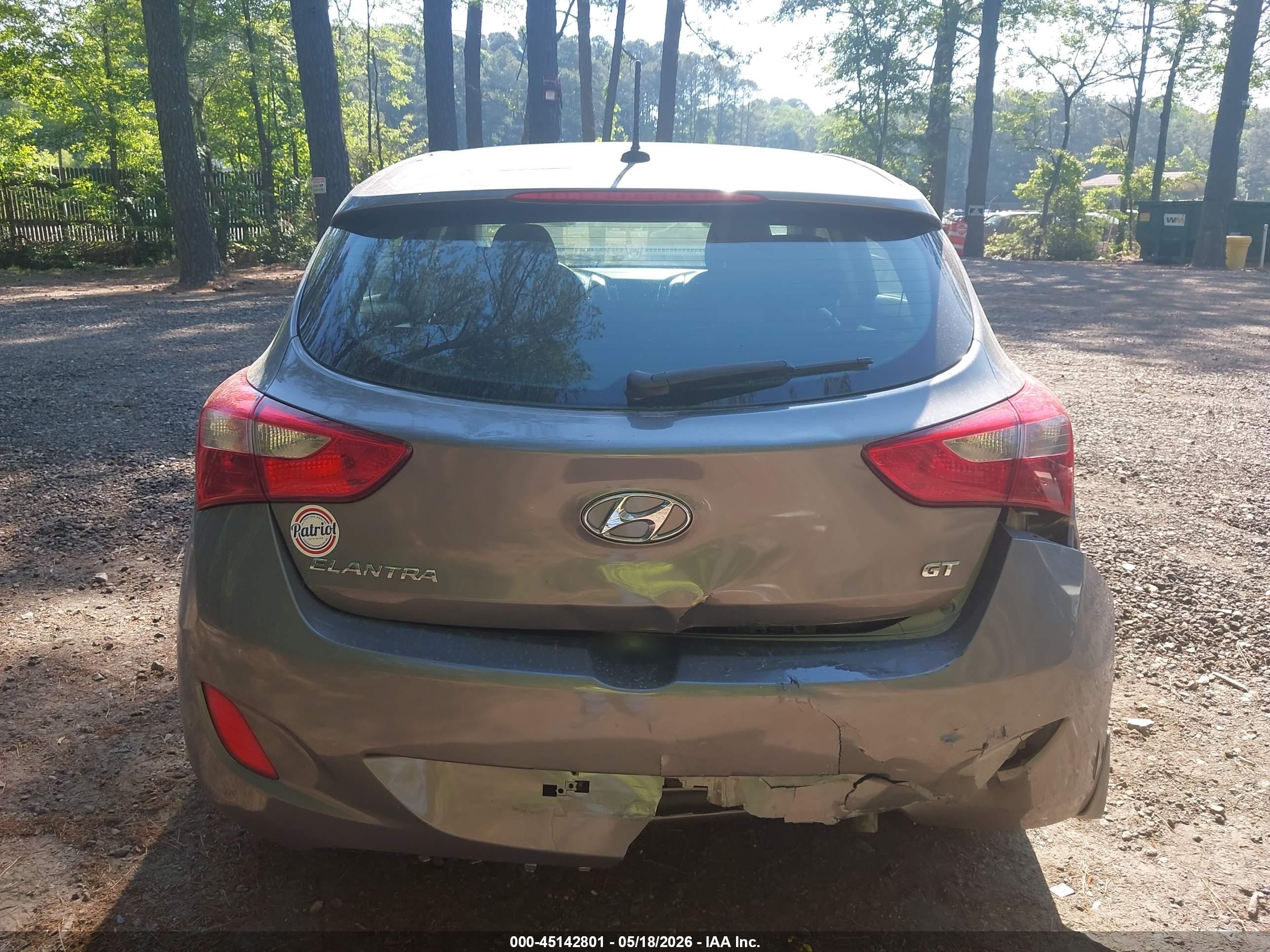 2014 Hyundai Elantra Gt   Gray vin: KMHD35LH9EU214679
