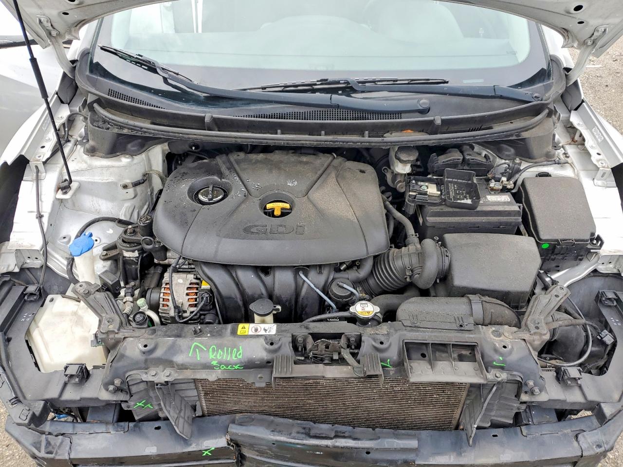 2014 Hyundai Elantra Gt Base Silver vin: KMHD35LH9EU230638