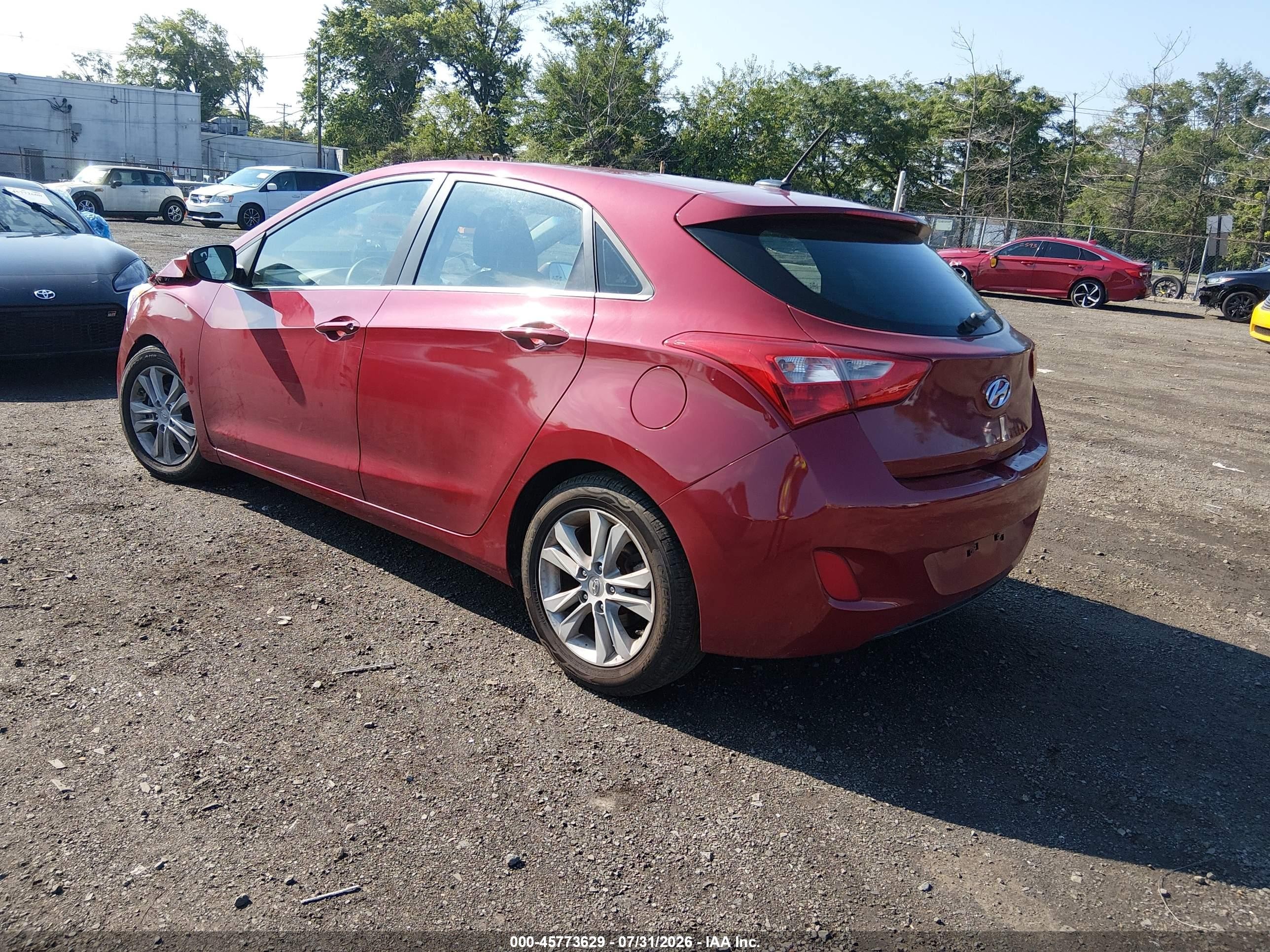 2015 Hyundai Elantra Gt   Красный vin: KMHD35LH9FU235288
