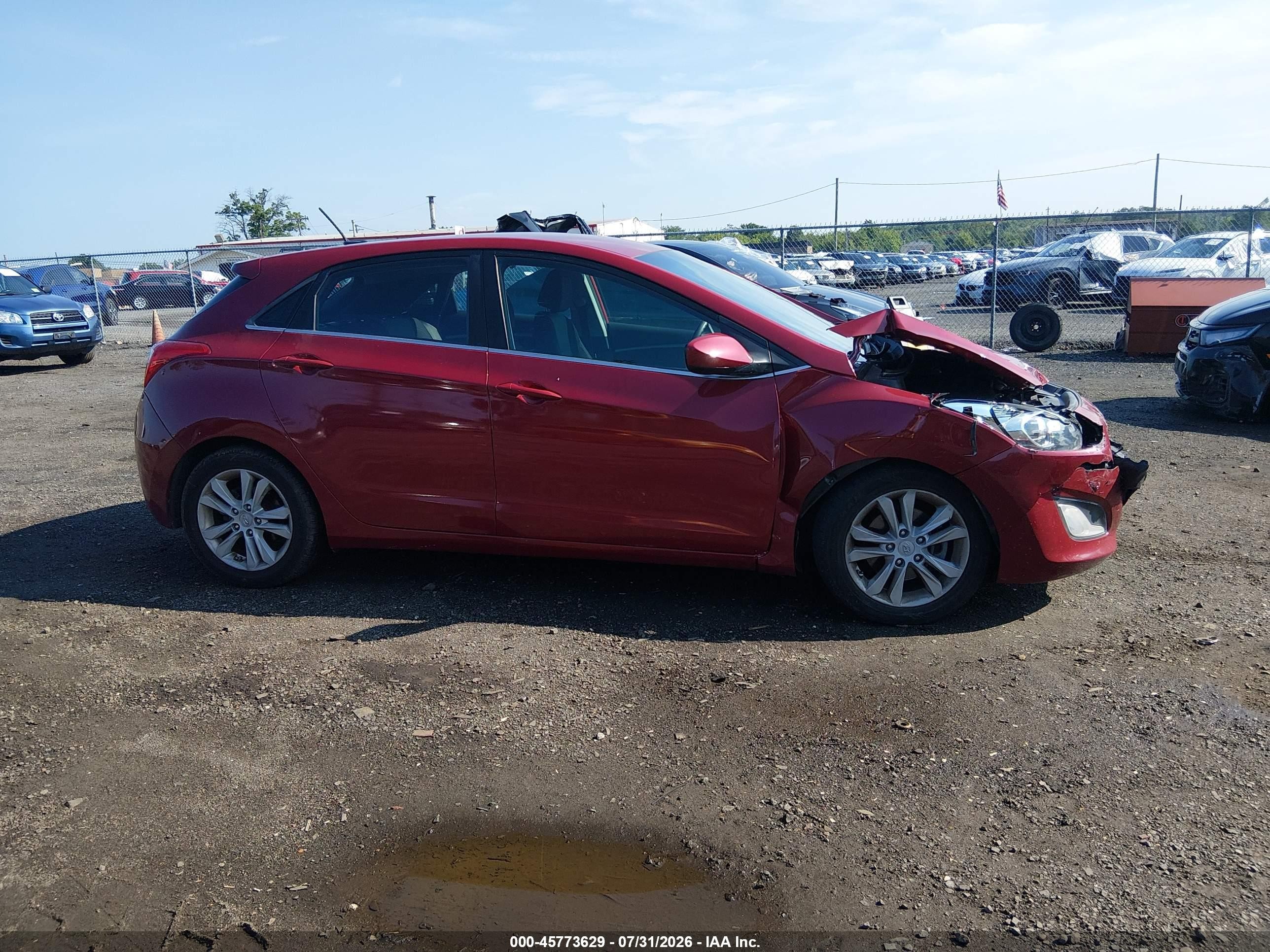 2015 Hyundai Elantra Gt   Красный vin: KMHD35LH9FU235288