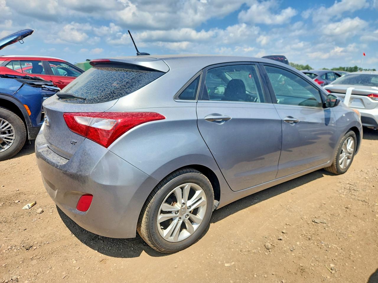 2015 Hyundai Elantra Gt Base Silver vin: KMHD35LH9FU236781