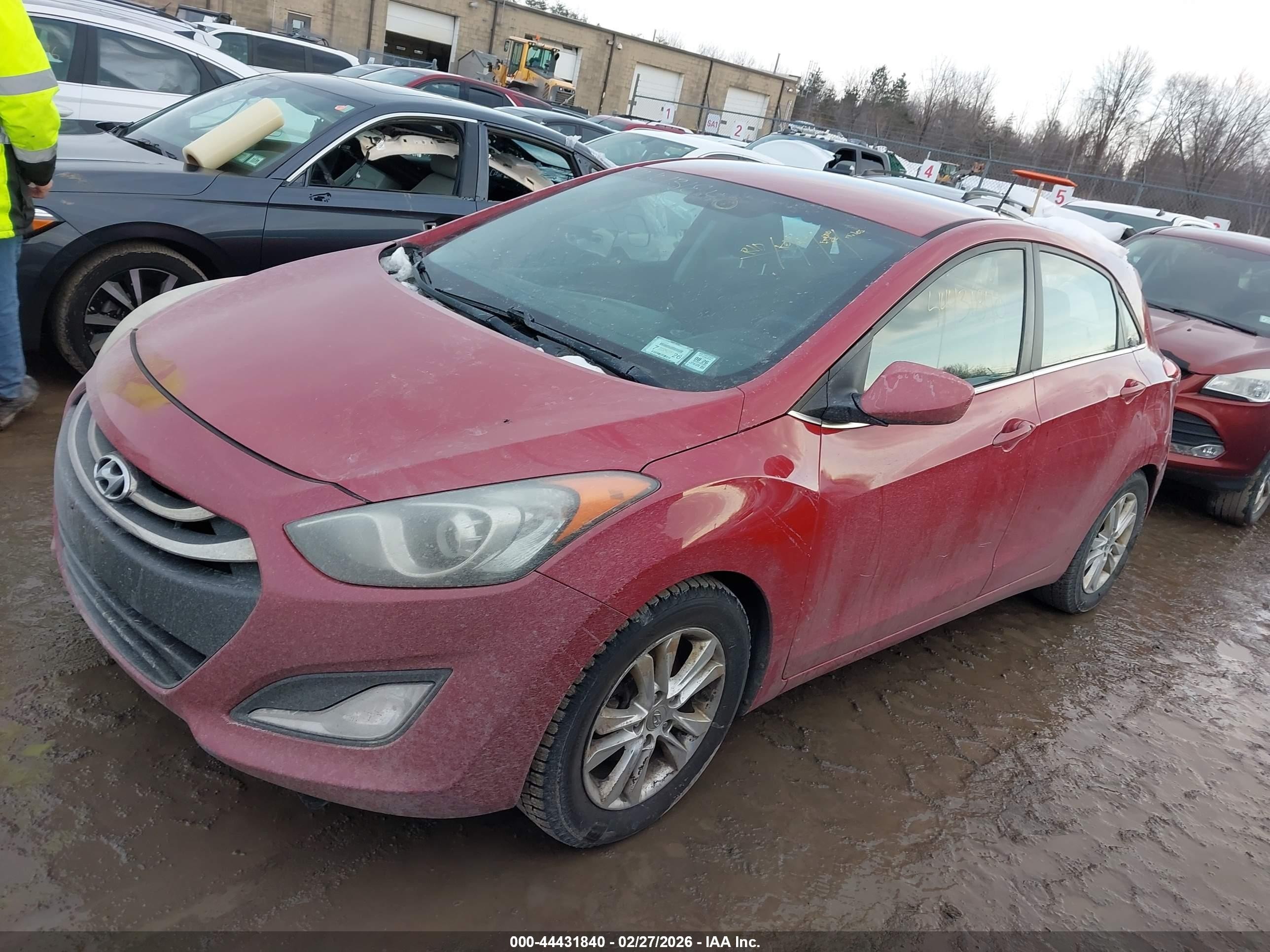 2015 Hyundai Elantra Gt   Красный vin: KMHD35LH9FU238031
