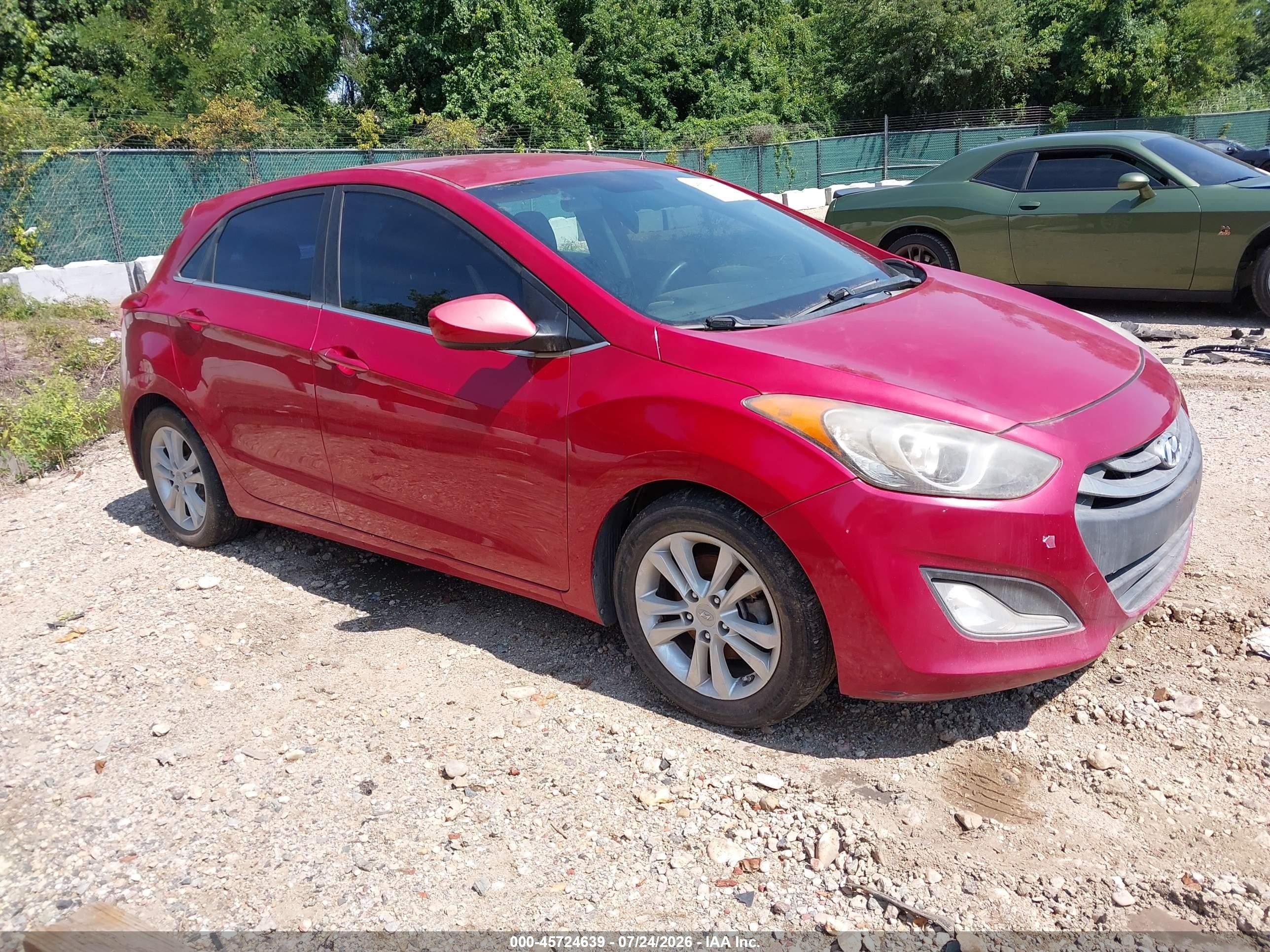 2015 Hyundai Elantra Gt   Red vin: KMHD35LH9FU249790