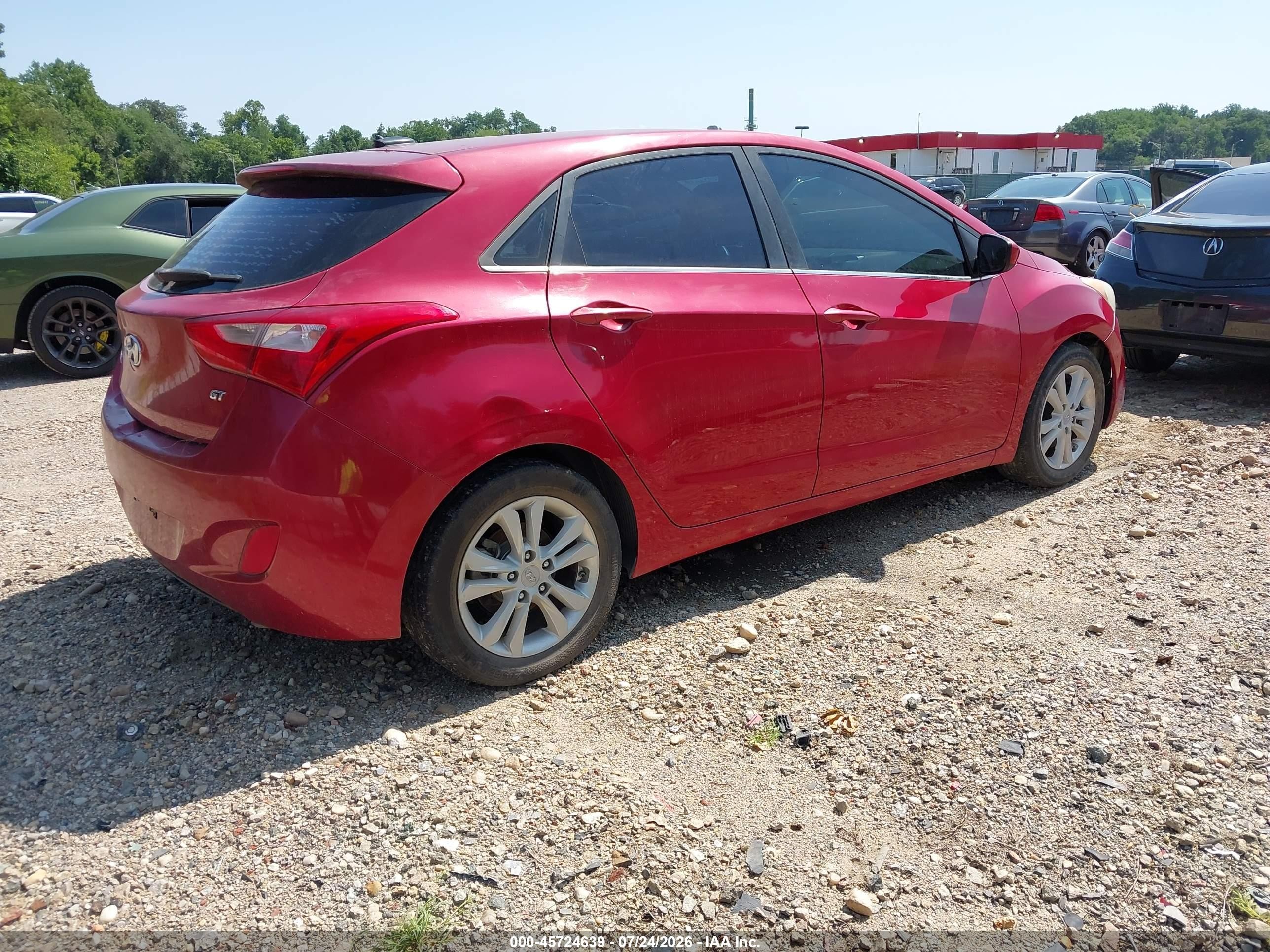 2015 Hyundai Elantra Gt   Red vin: KMHD35LH9FU249790