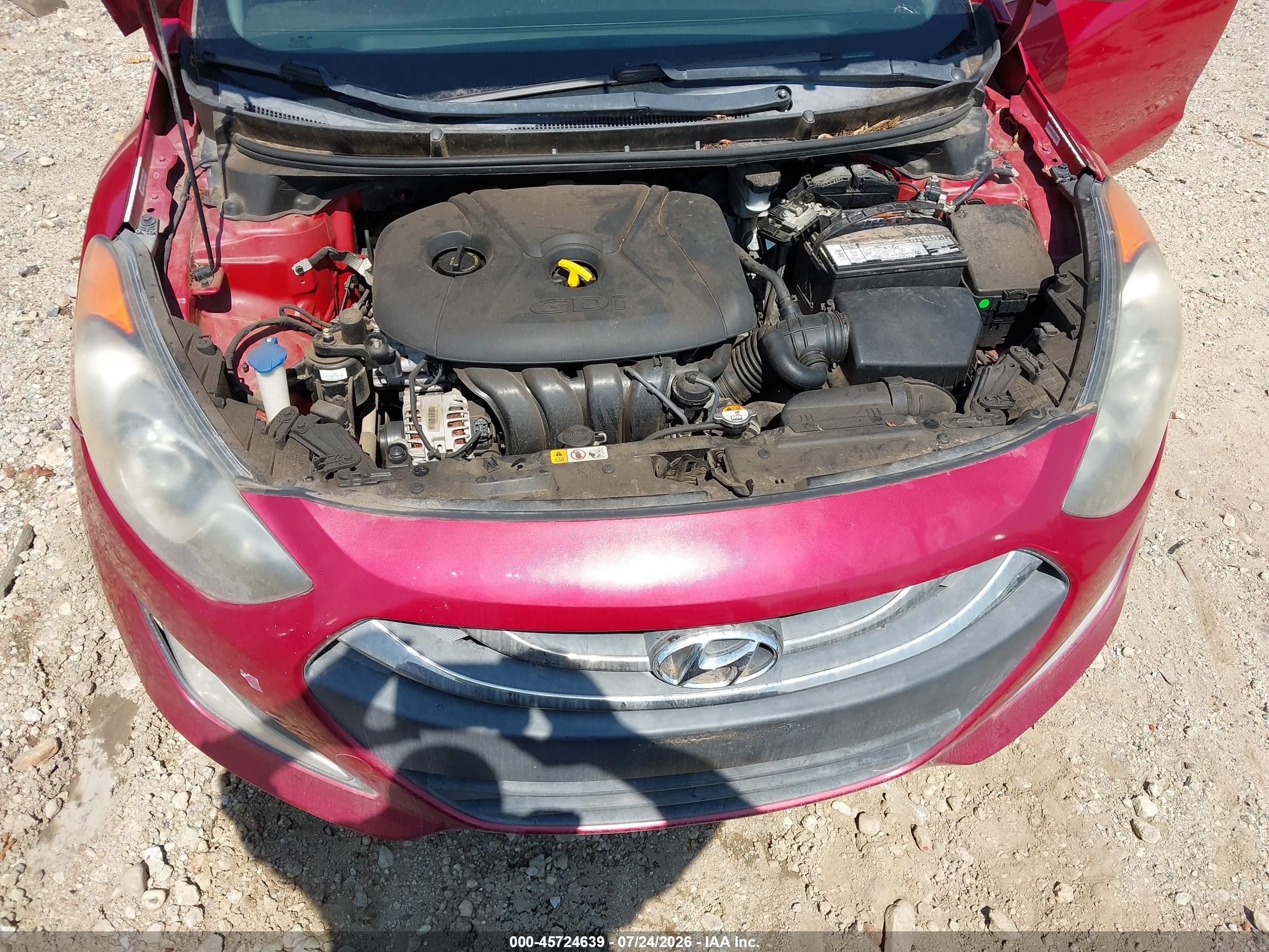 2015 Hyundai Elantra Gt   Red vin: KMHD35LH9FU249790