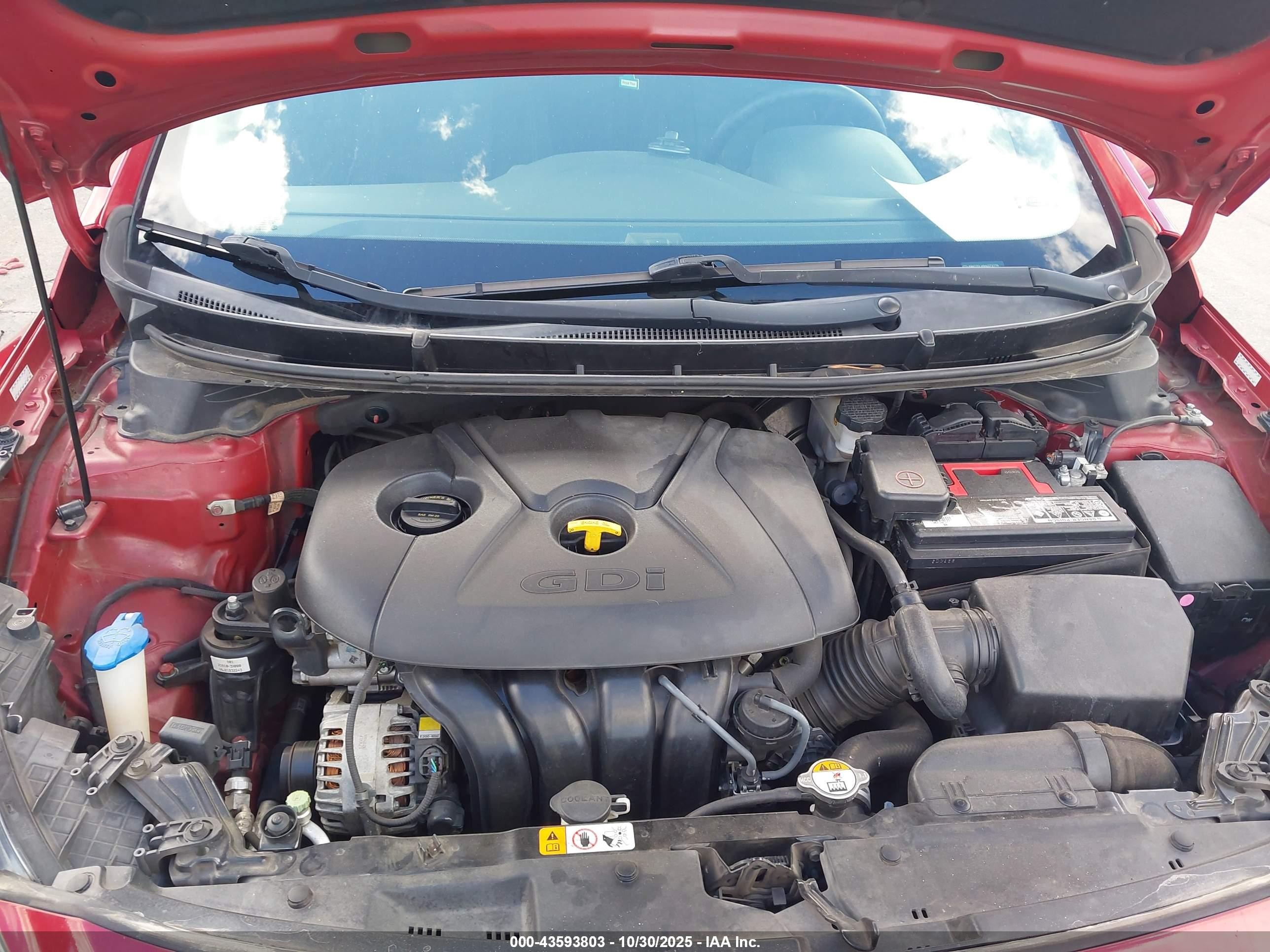 2017 Hyundai Elantra Gt   Красный vin: KMHD35LH9HU372279