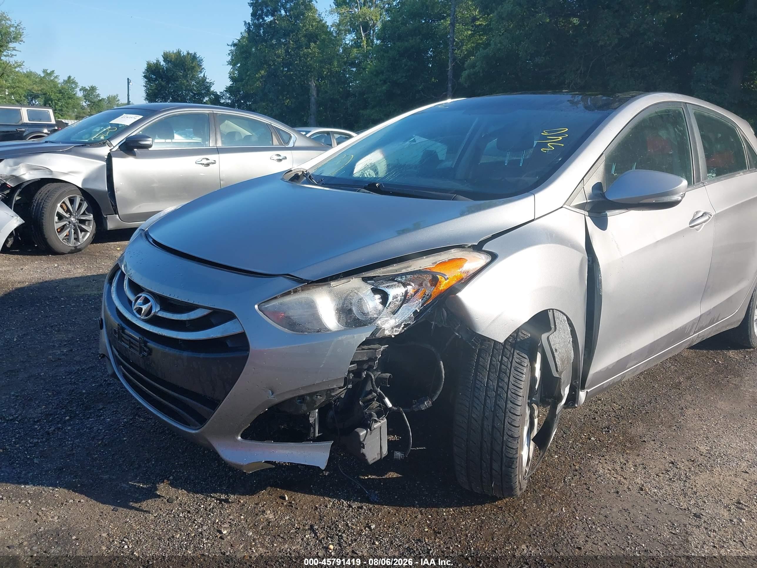2014 Hyundai Elantra Gt   Gray vin: KMHD35LHXEU164441