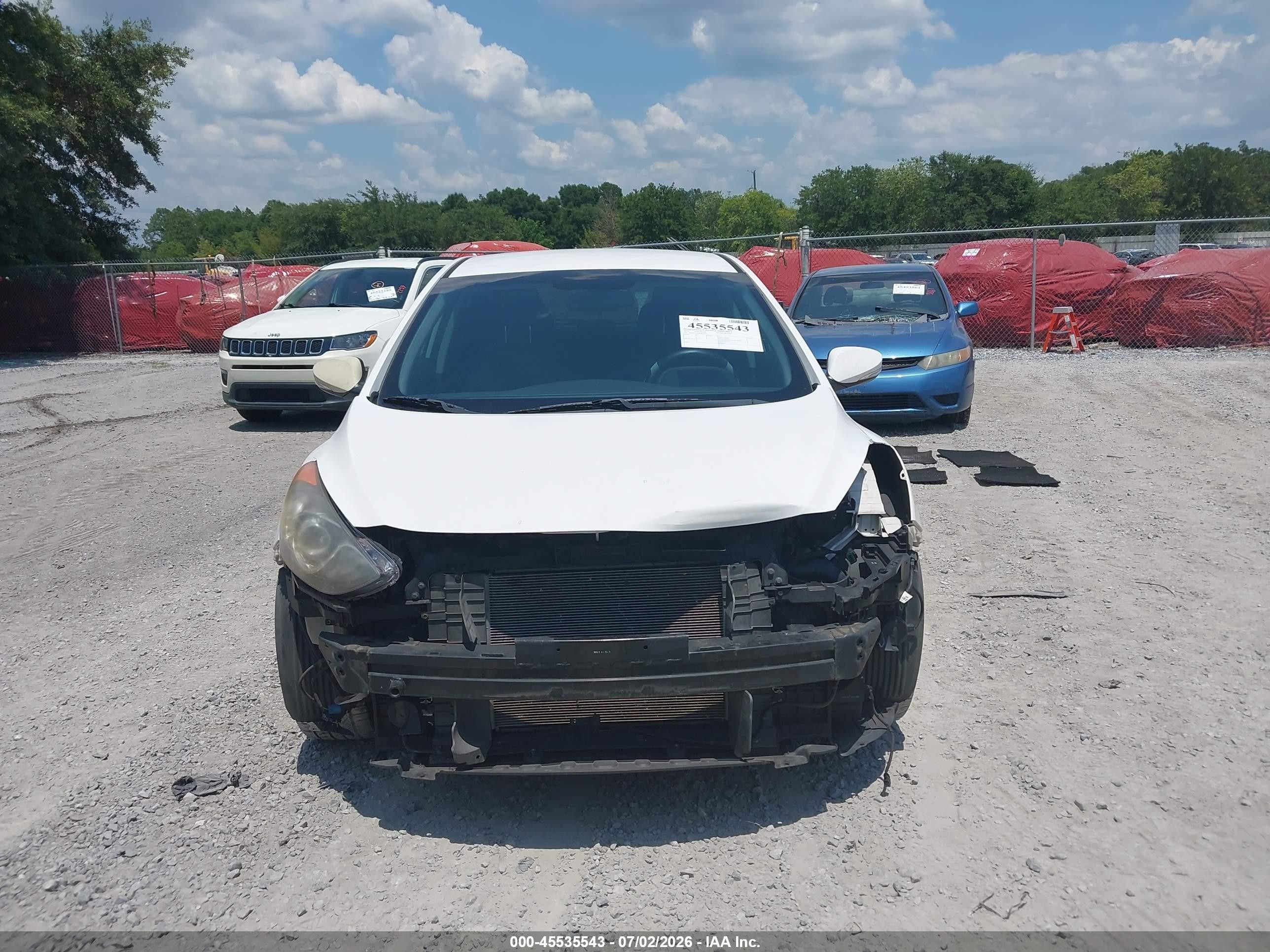 2014 Hyundai Elantra Gt White vin: KMHD35LHXEU164858