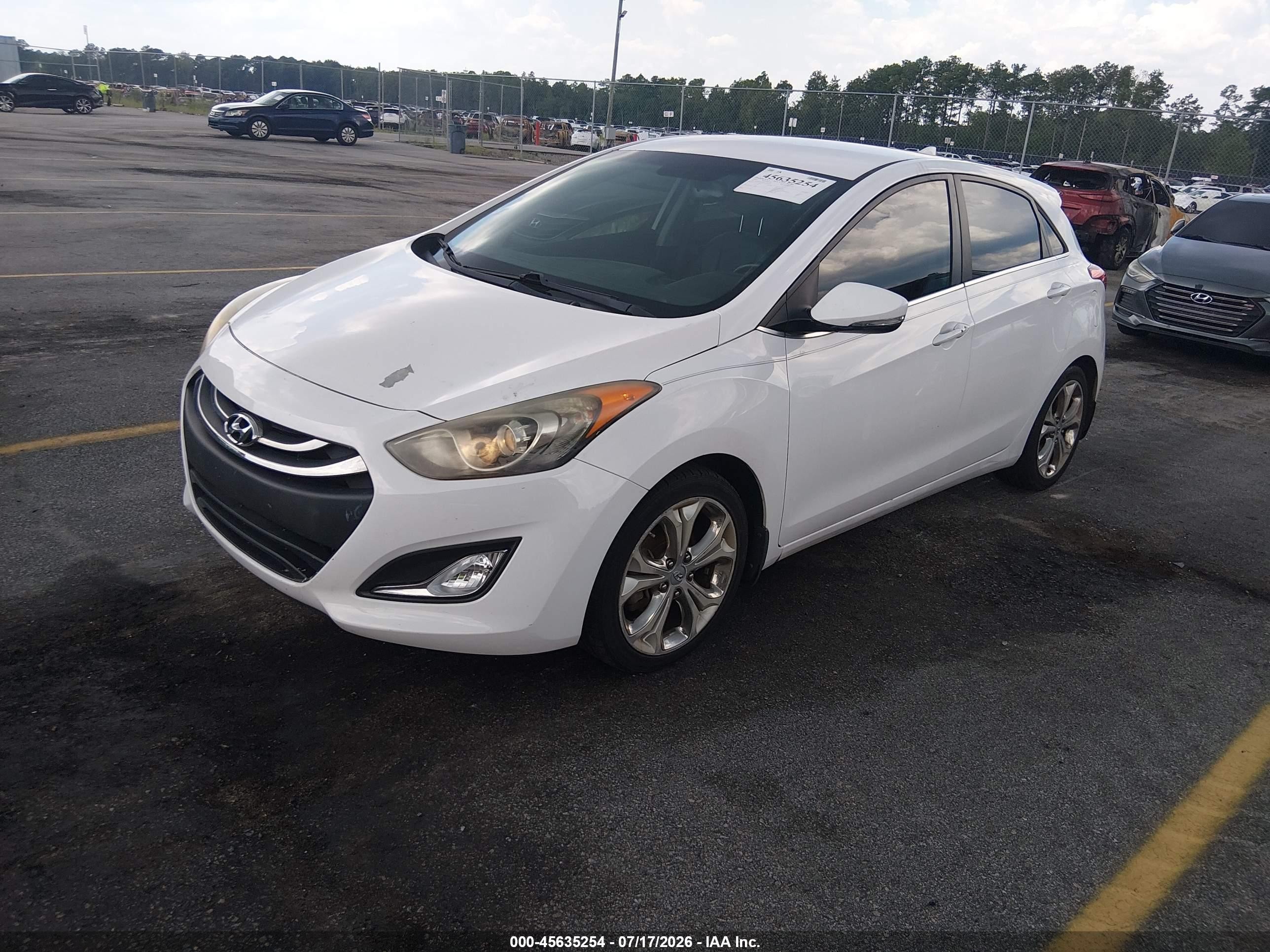 2014 Hyundai Elantra Gt Base W/blue White vin: KMHD35LHXEU182390