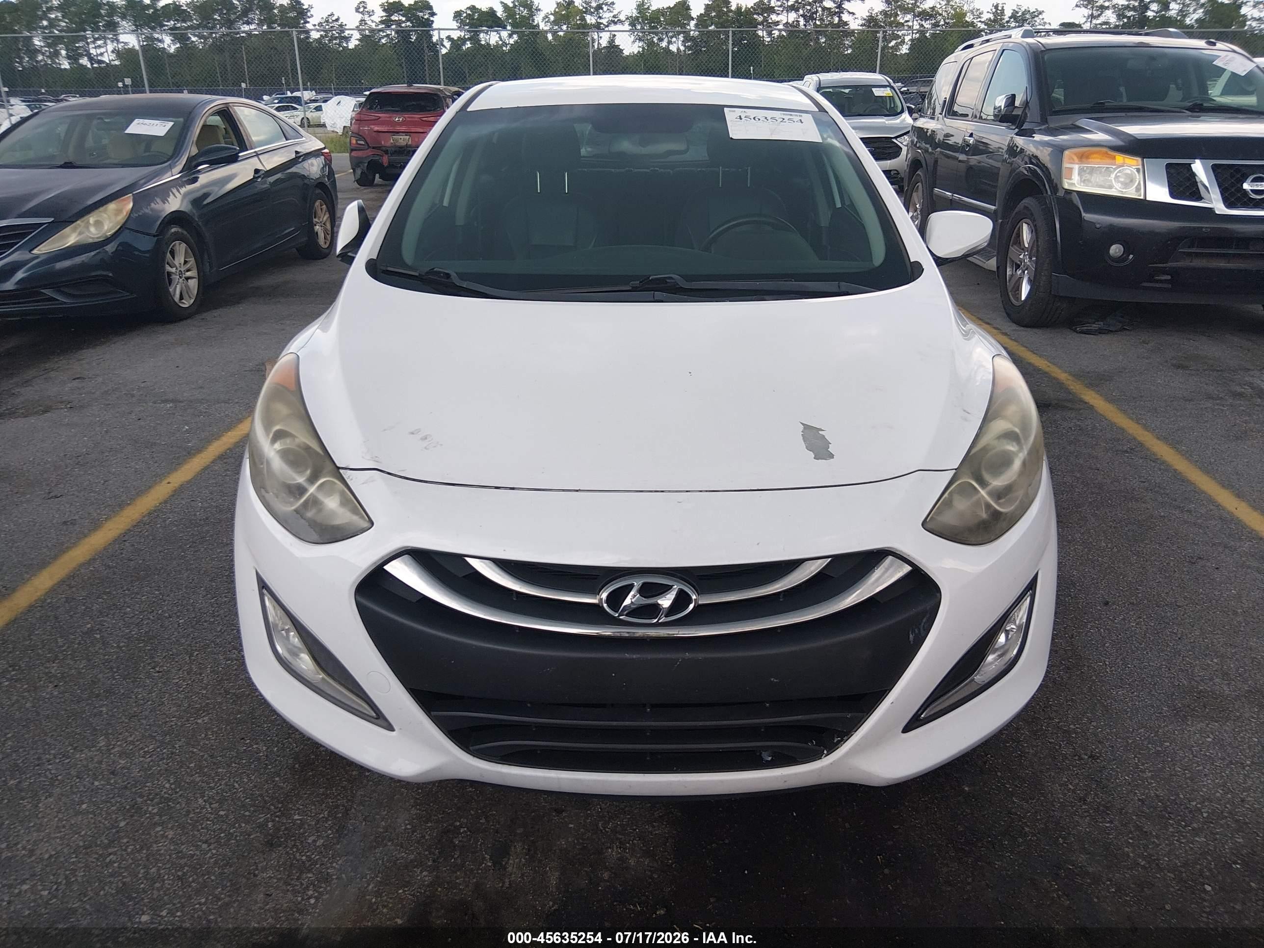 2014 Hyundai Elantra Gt Base W/blue White vin: KMHD35LHXEU182390