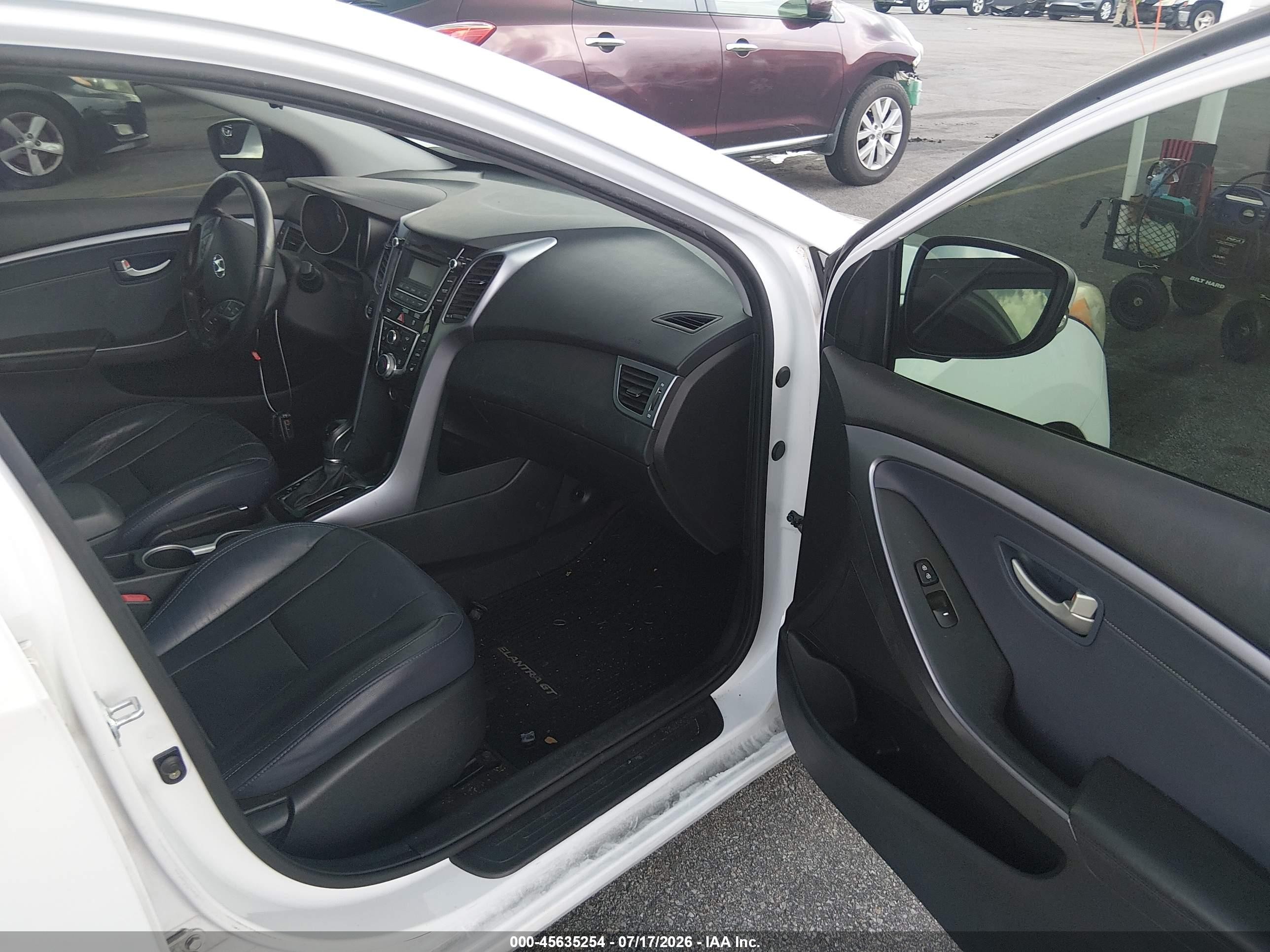 2014 Hyundai Elantra Gt Base W/blue White vin: KMHD35LHXEU182390