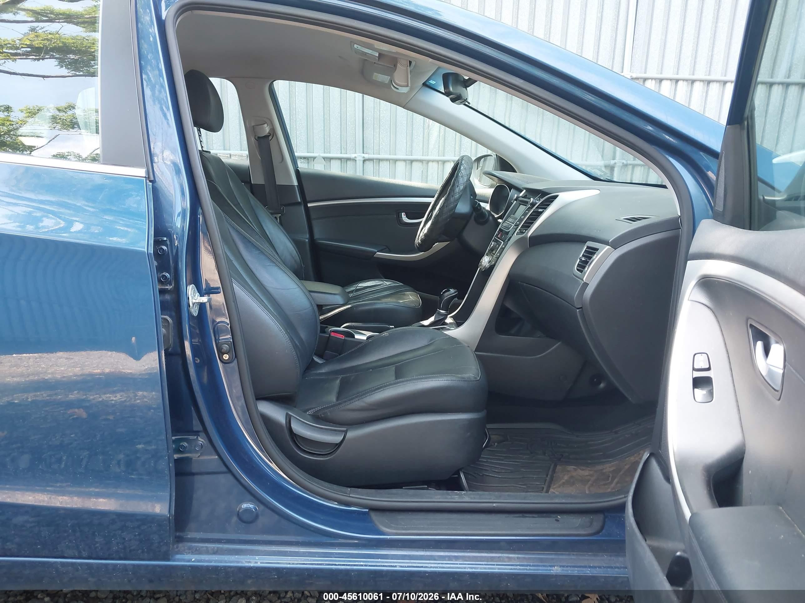 2014 Hyundai Elantra Gt   Синий vin: KMHD35LHXEU195060