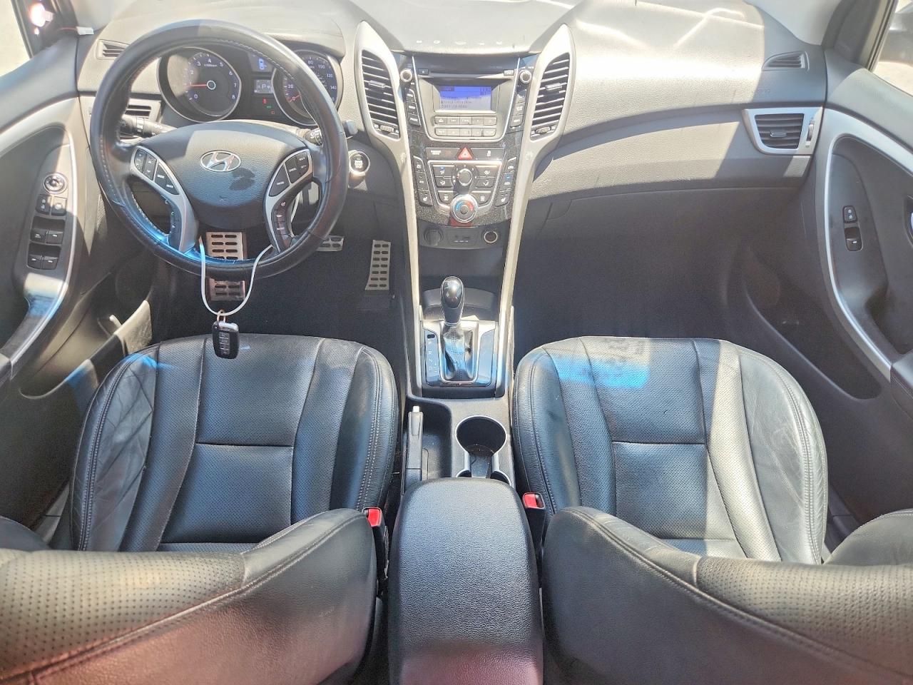 2014 Hyundai Elantra Gt Base Серый vin: KMHD35LHXEU204260