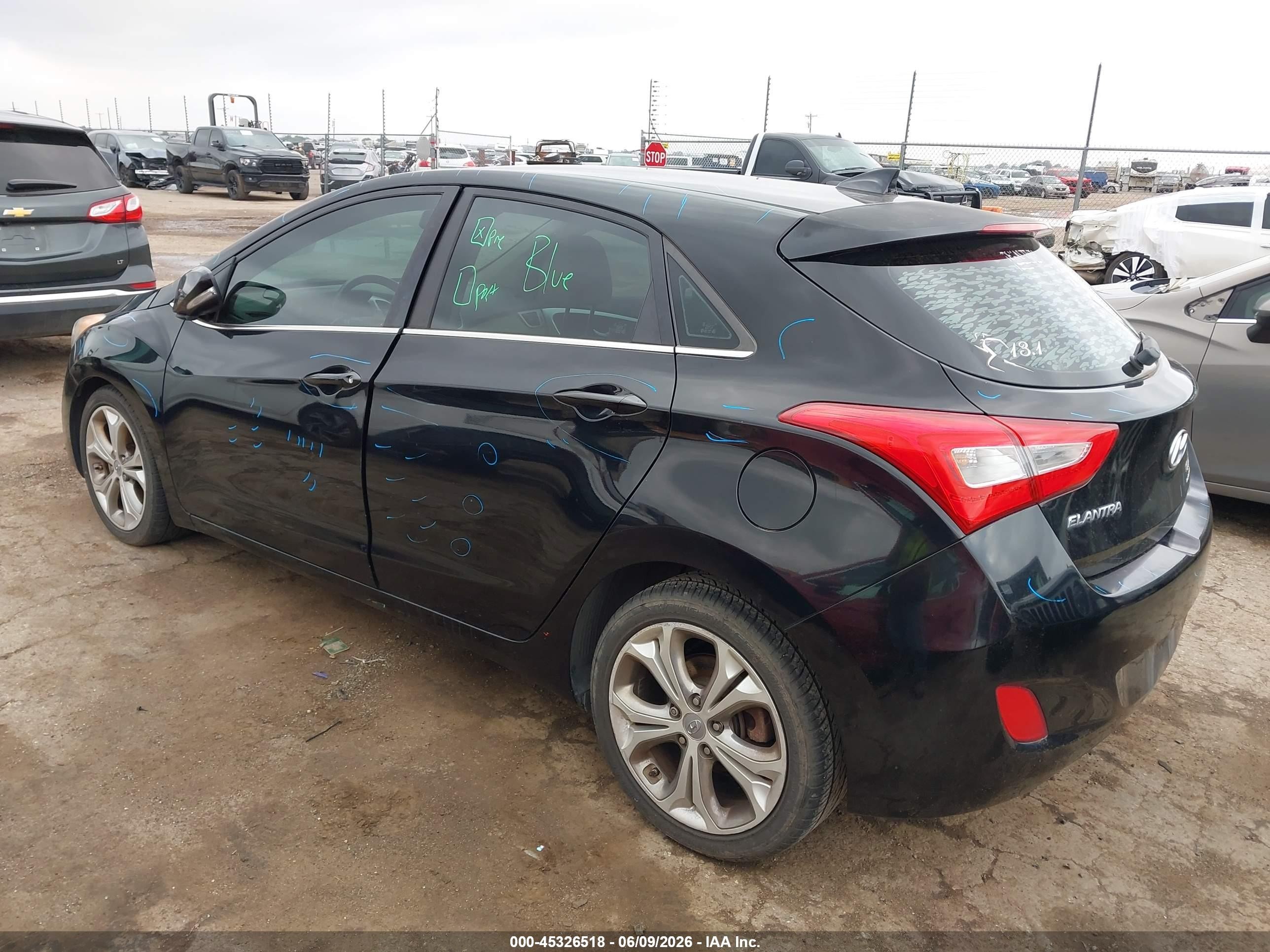 2014 Hyundai Elantra Gt   Black vin: KMHD35LHXEU217137