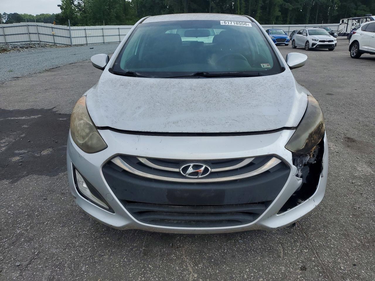 2015 Hyundai Elantra Gt Base Silver vin: KMHD35LHXFU236434