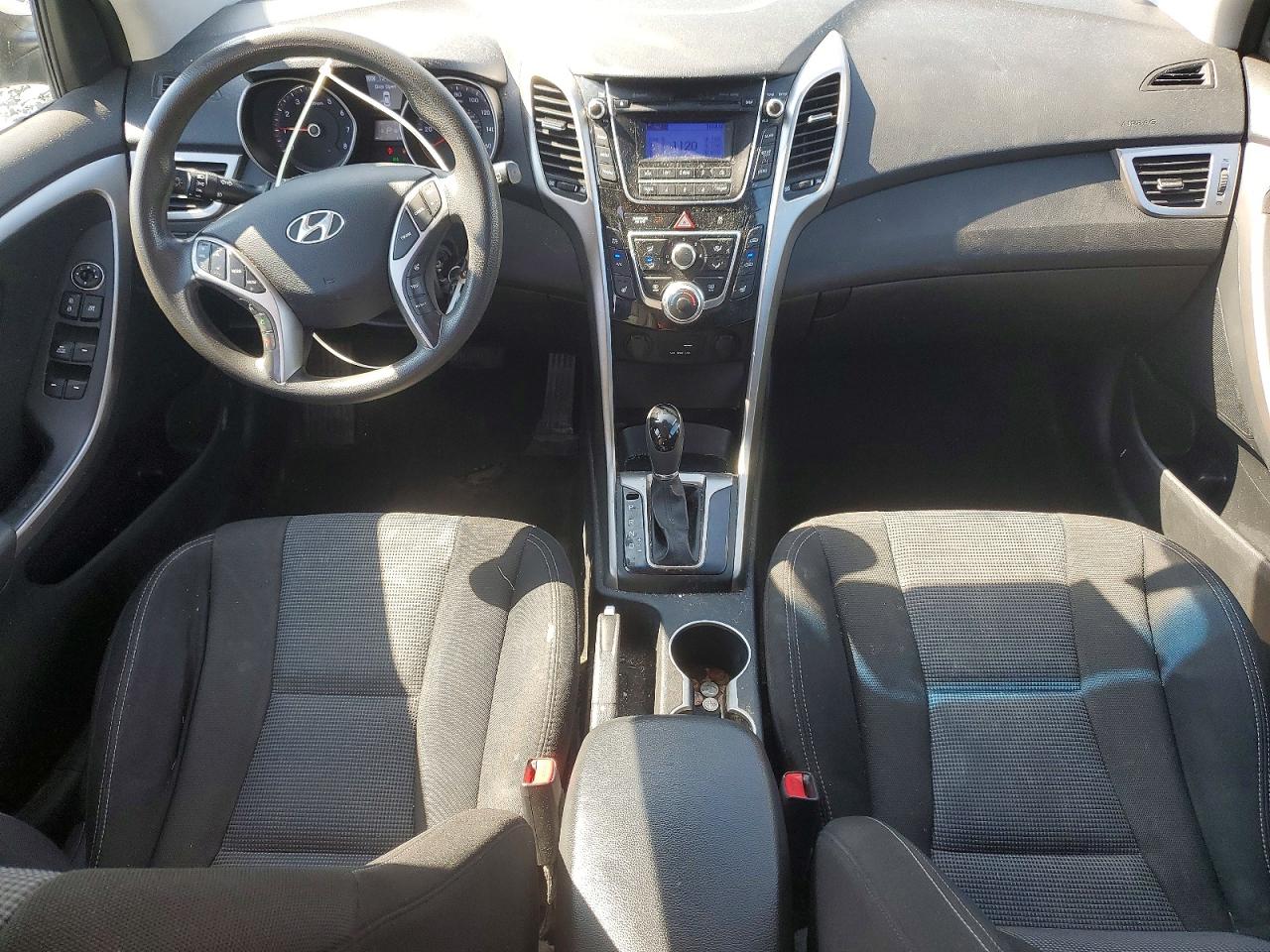 2015 Hyundai Elantra Gt Base Silver vin: KMHD35LHXFU237387