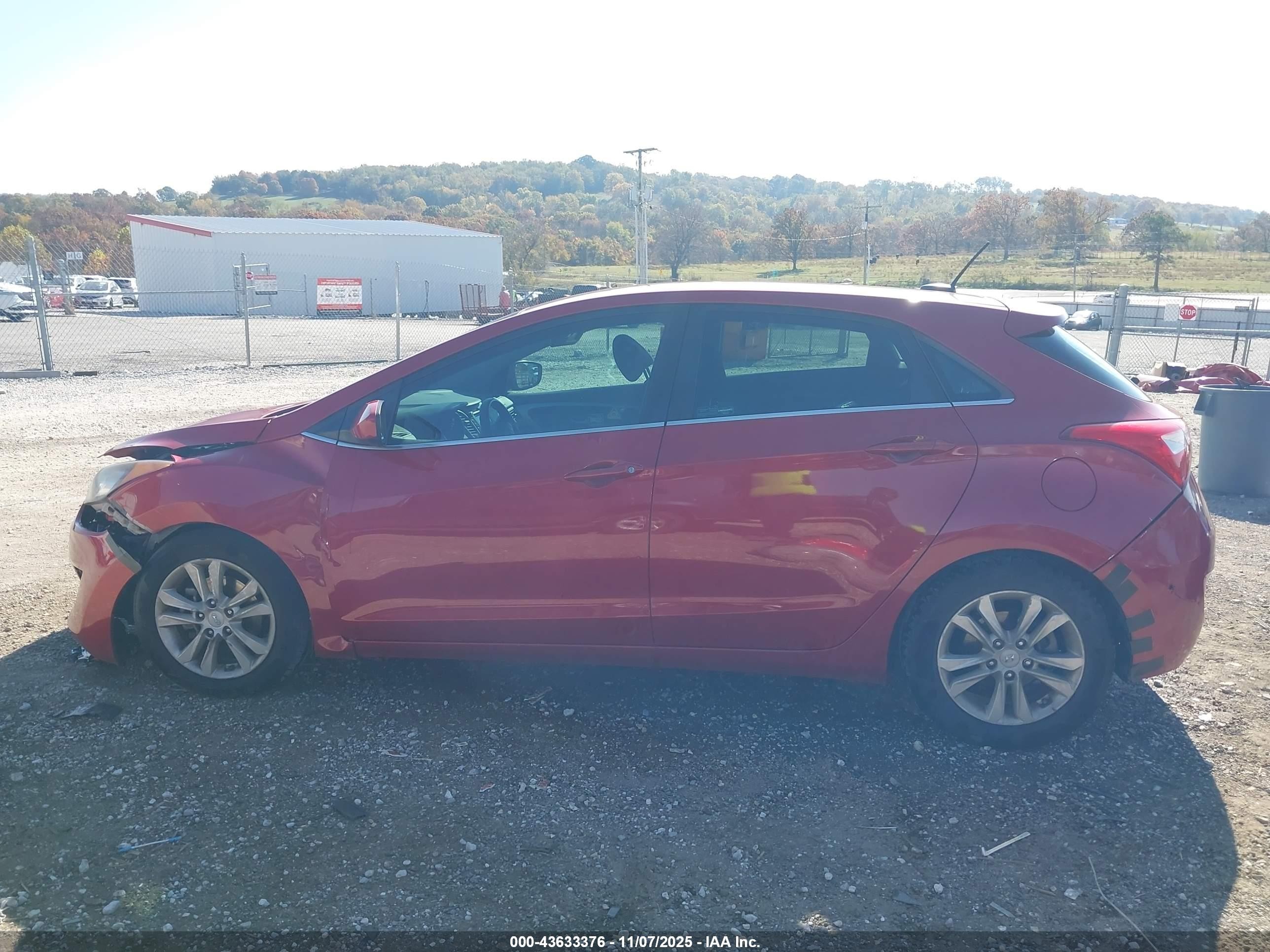 2015 Hyundai Elantra Gt   Красный vin: KMHD35LHXFU249085