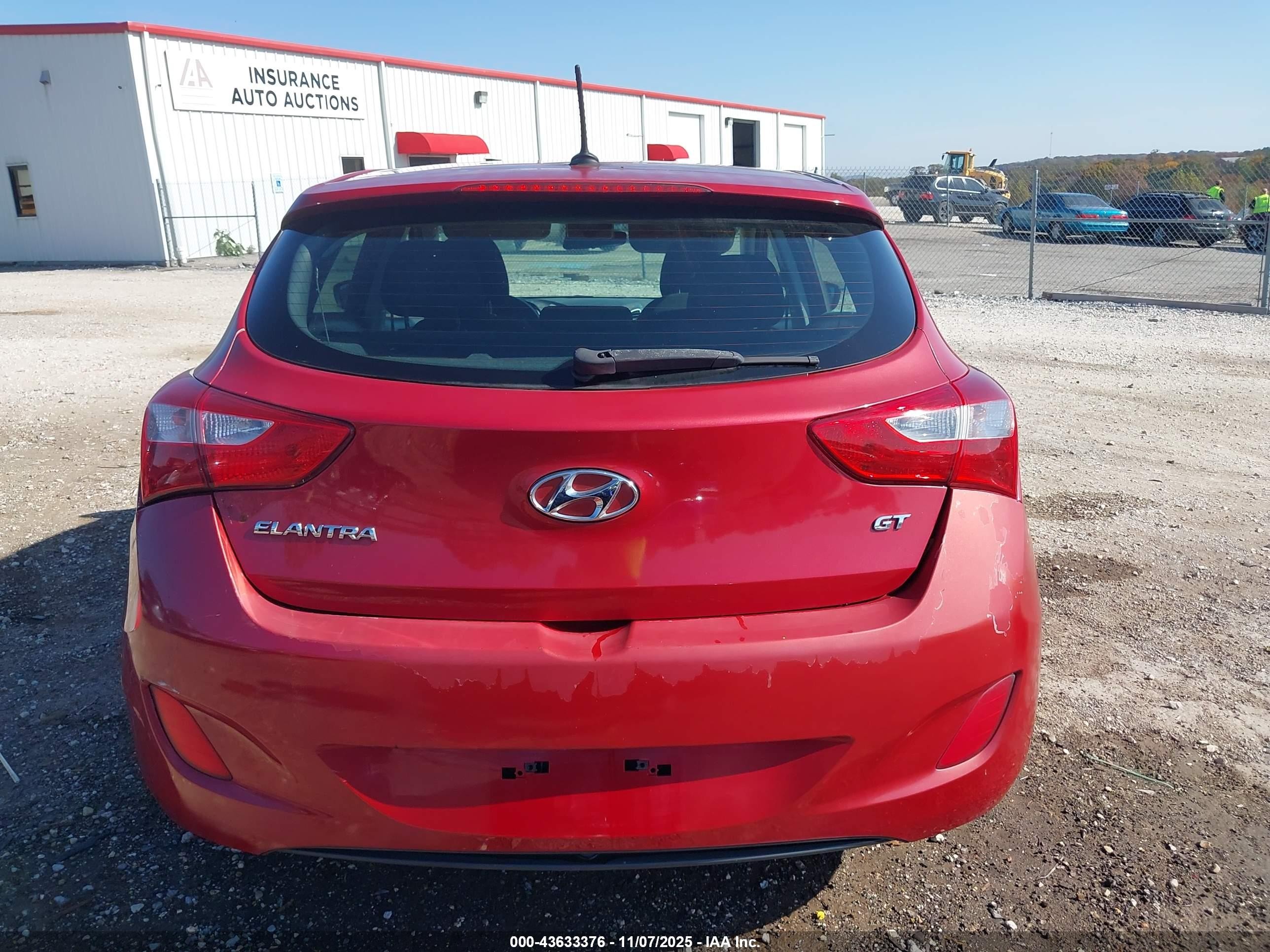 2015 Hyundai Elantra Gt   Красный vin: KMHD35LHXFU249085