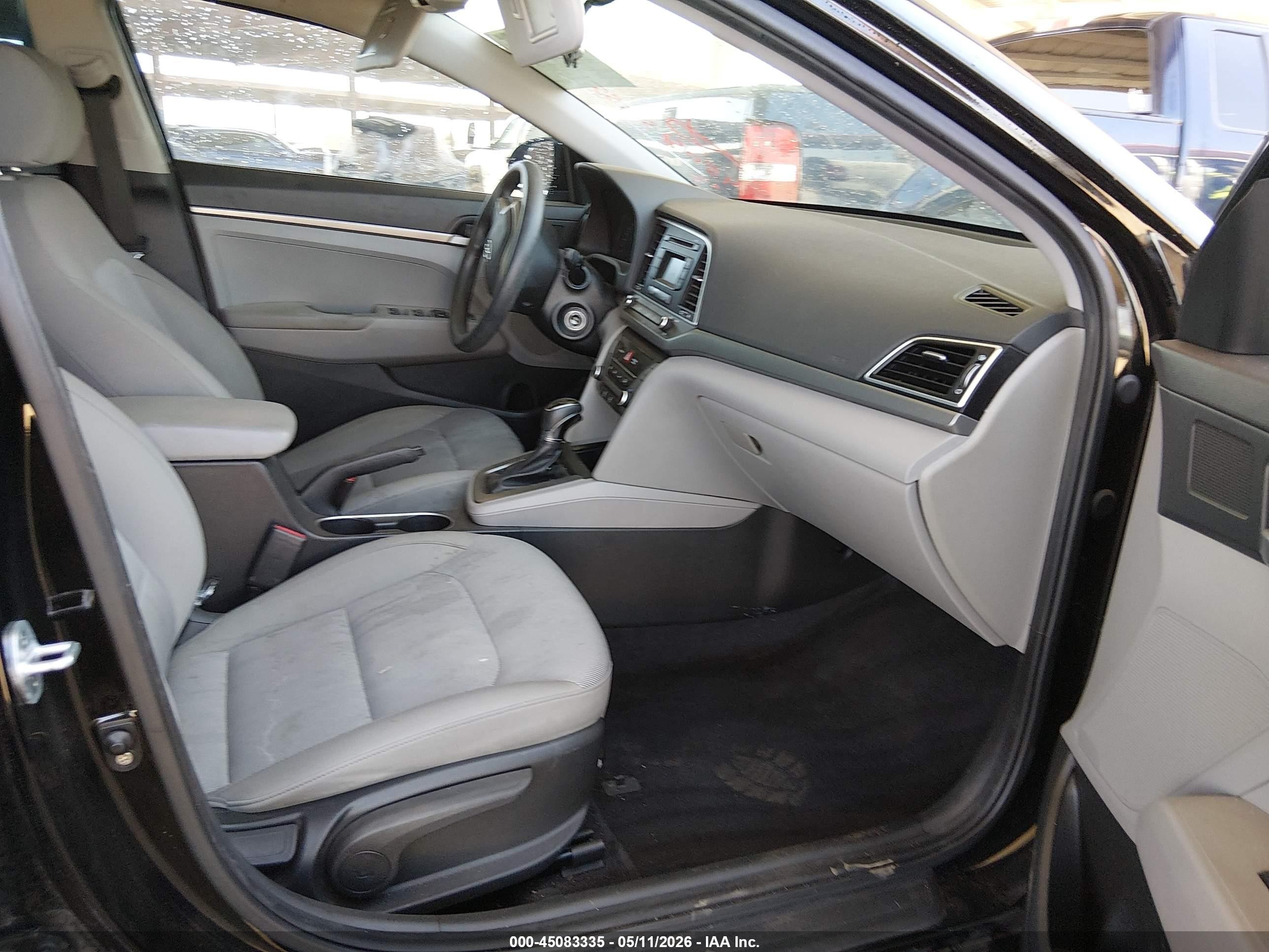 2017 Hyundai Elantra Se Black vin: KMHD74LF0HU182979