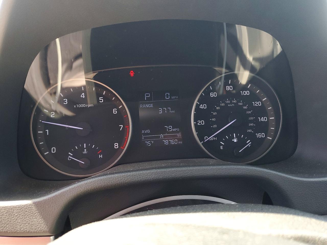 2018 Hyundai Elantra Se Серый vin: KMHD74LF1JU631804