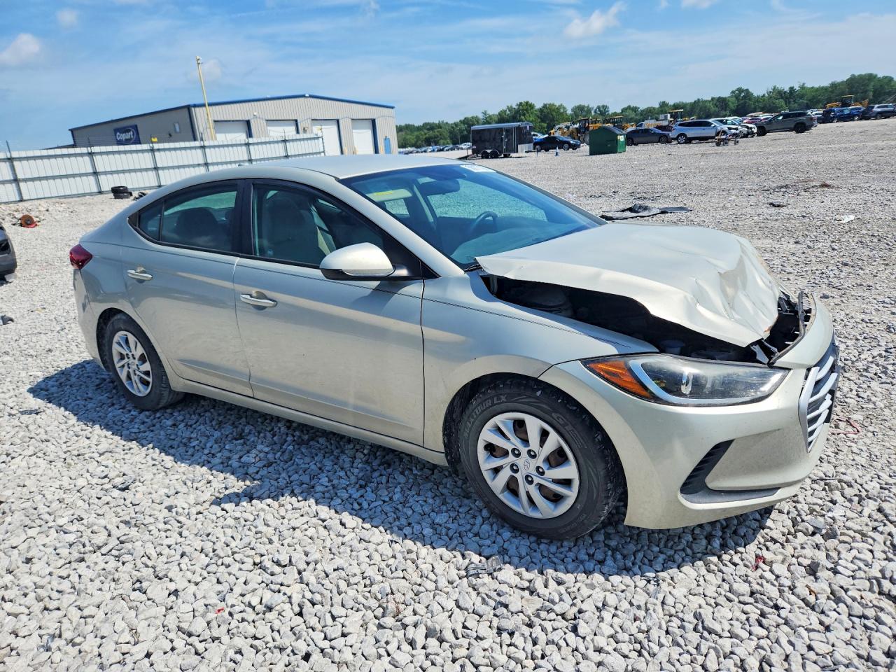 2017 Hyundai Elantra Se Gold vin: KMHD74LF3HU362568