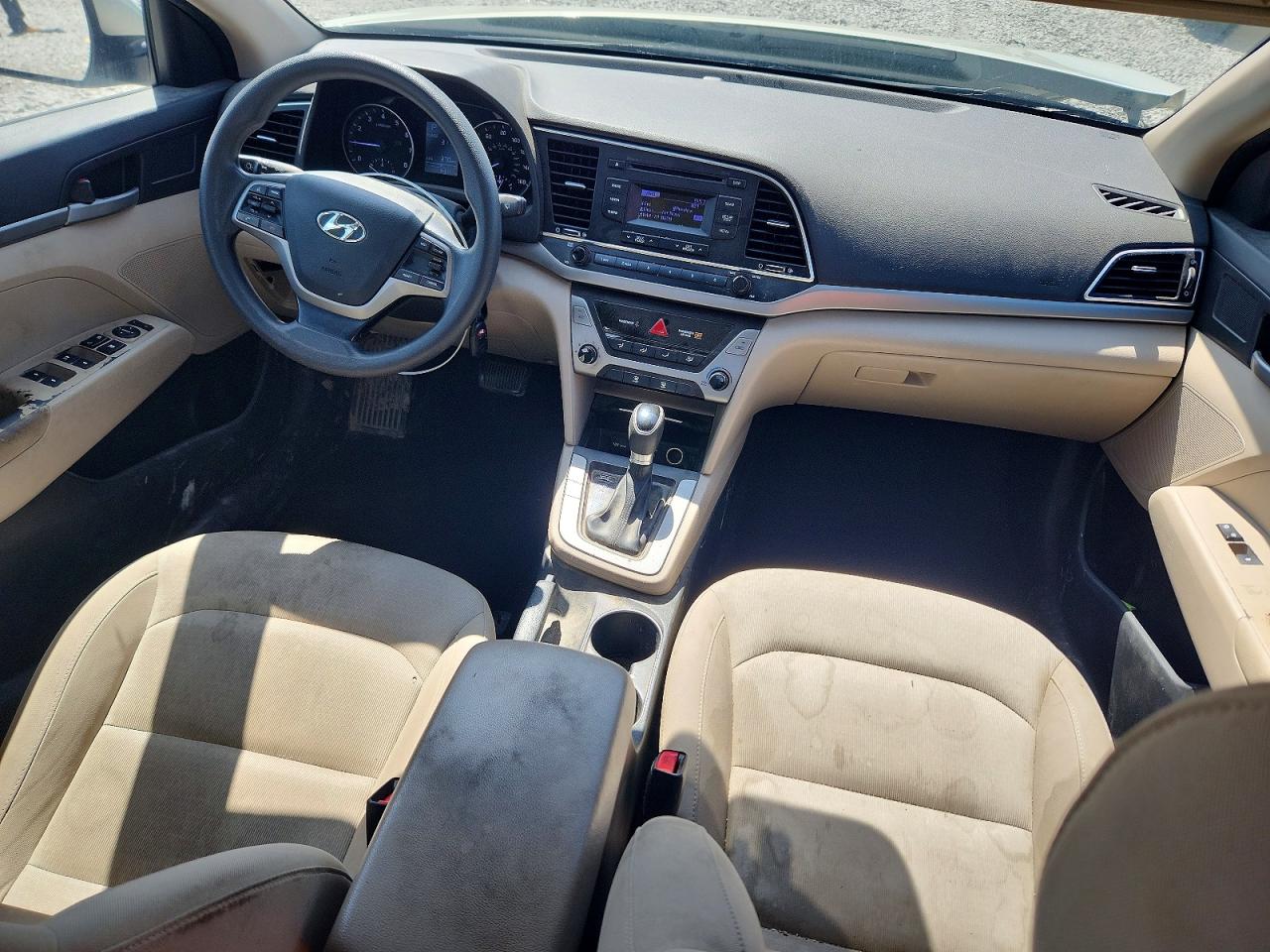 2017 Hyundai Elantra Se Gold vin: KMHD74LF3HU362568