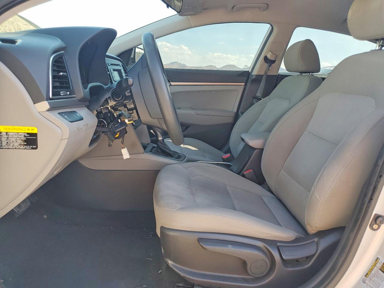 2017 Hyundai Elantra Se Silver vin: KMHD74LF3HU376549
