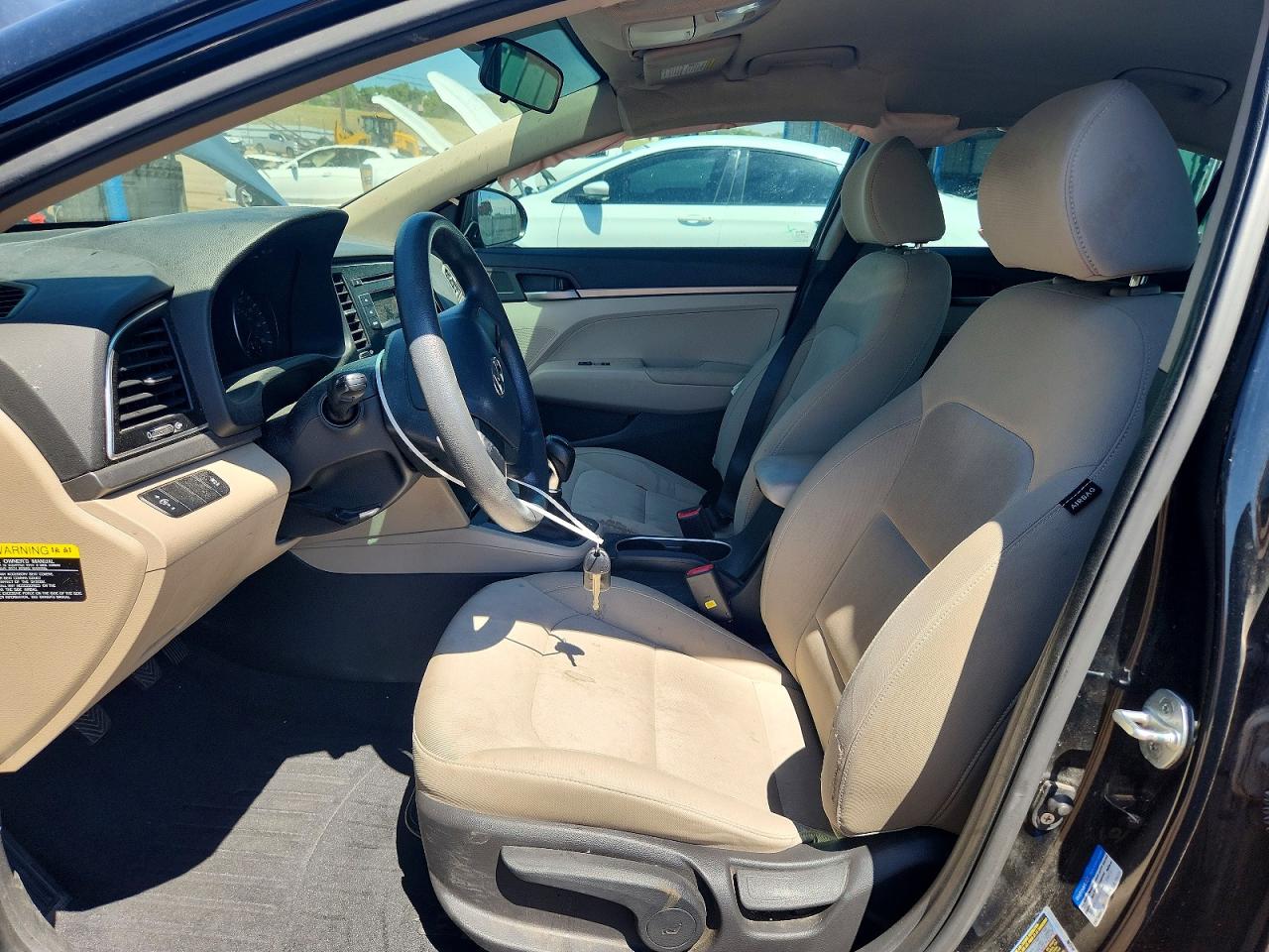2018 Hyundai Elantra Se Black vin: KMHD74LF3JU452244