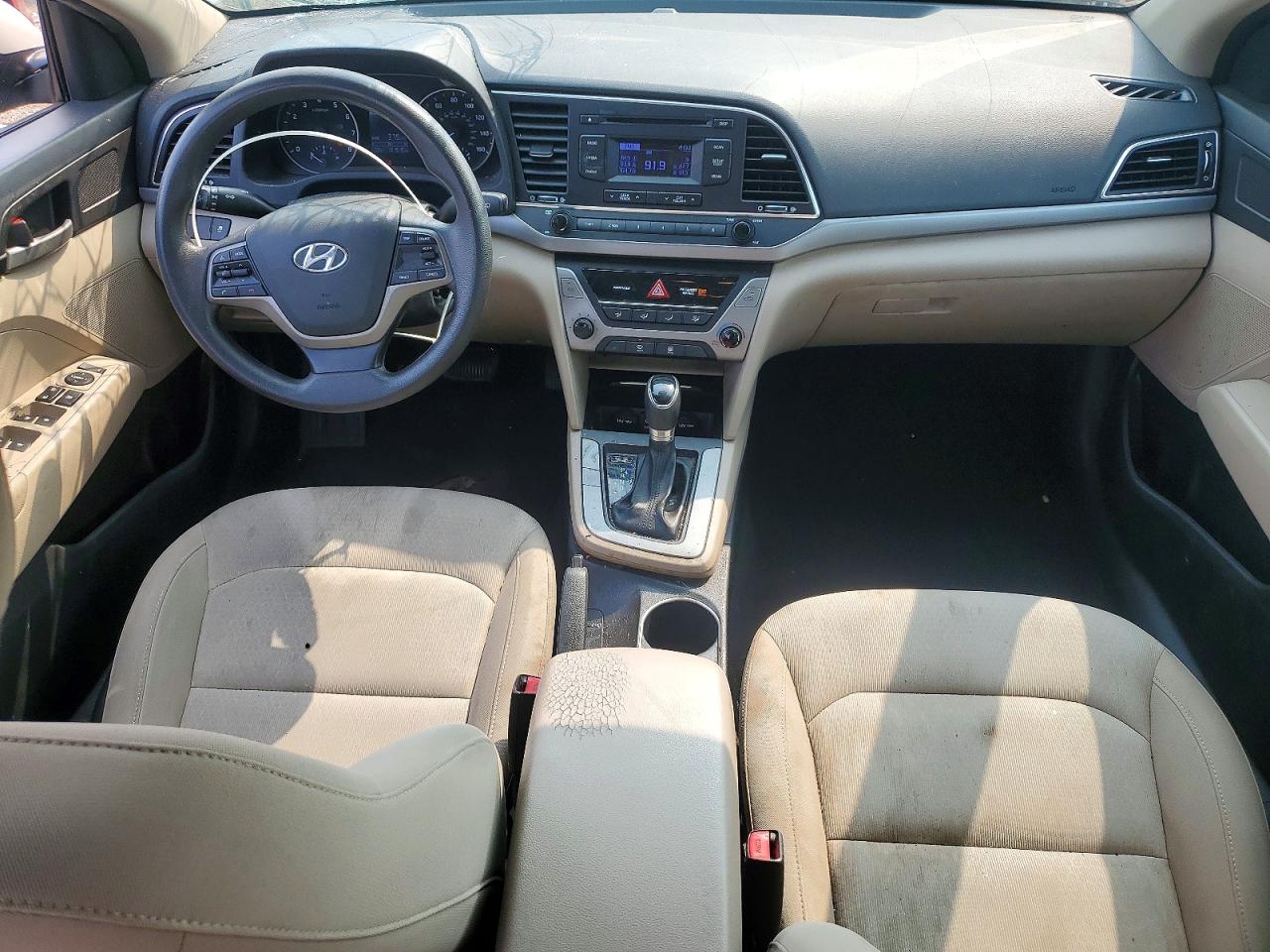 2017 Hyundai Elantra Se Бежевый vin: KMHD74LF4HU380156