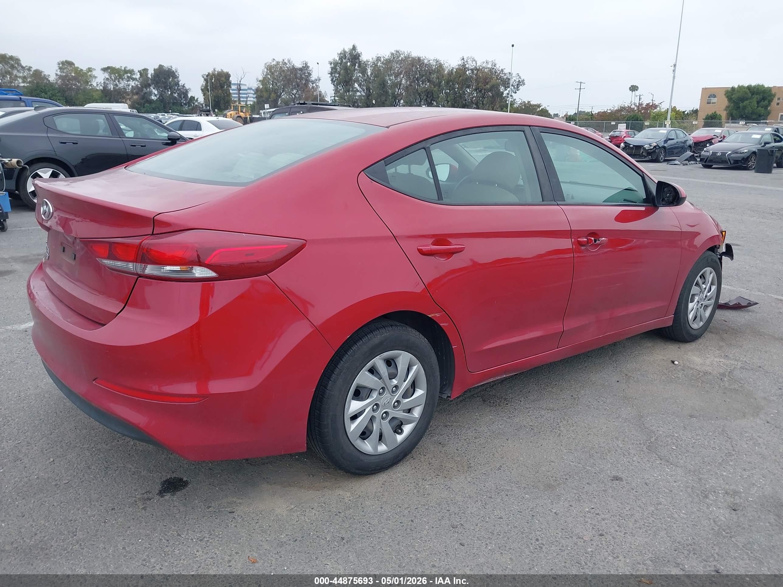 2018 Hyundai Elantra Se Red vin: KMHD74LF4JU607416