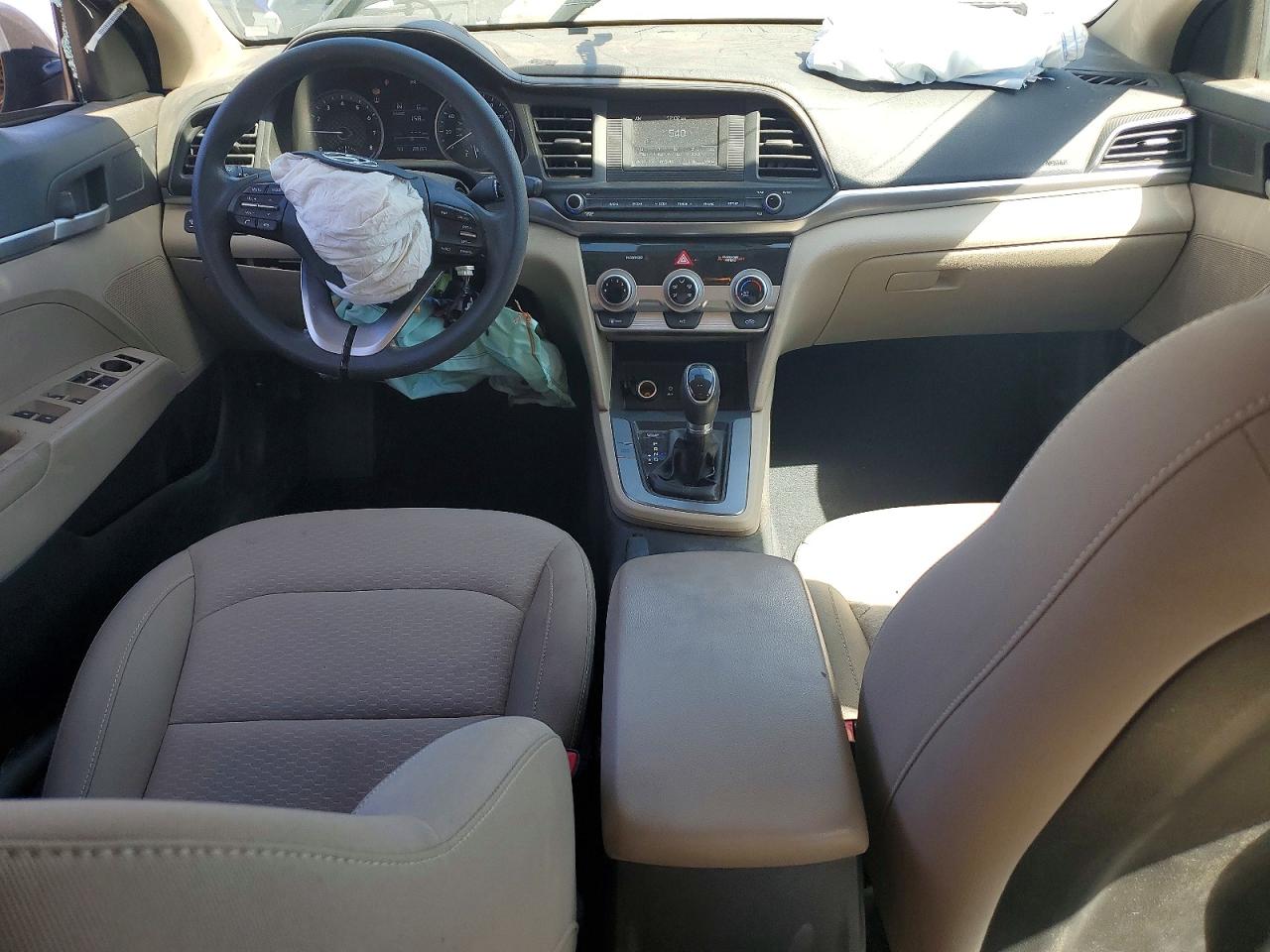 2019 Hyundai Elantra Se Black vin: KMHD74LF4KU888926