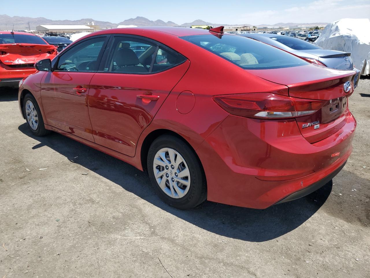 2017 Hyundai Elantra Se Burgundy vin: KMHD74LF5HU409177
