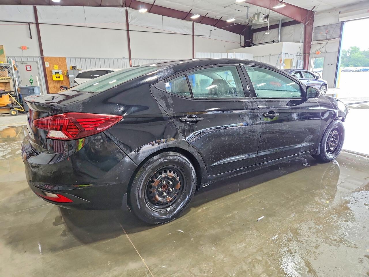2019 Hyundai Elantra Se Black vin: KMHD74LF5KU757777