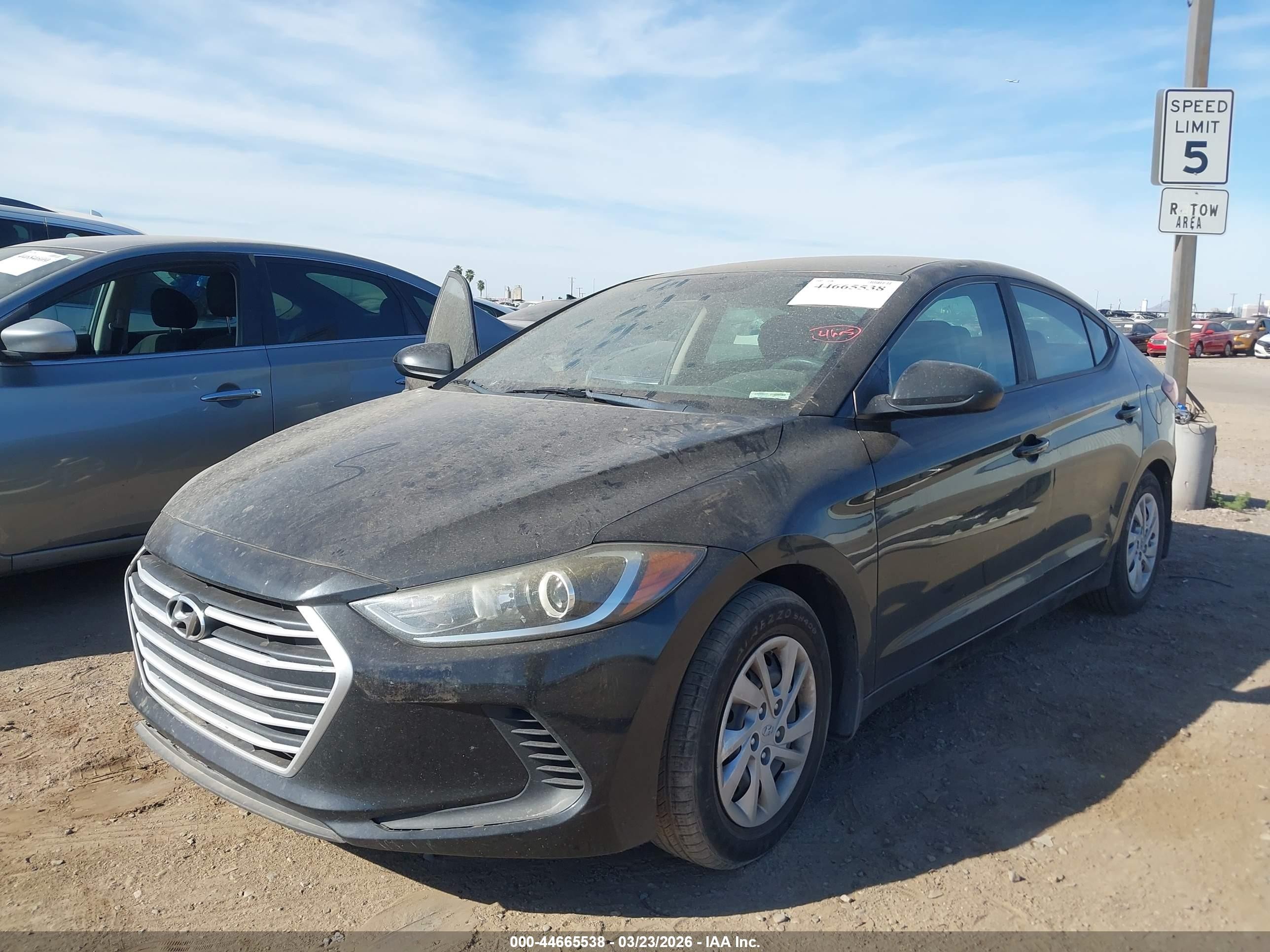 2017 Hyundai Elantra Se Black vin: KMHD74LF6HU367117