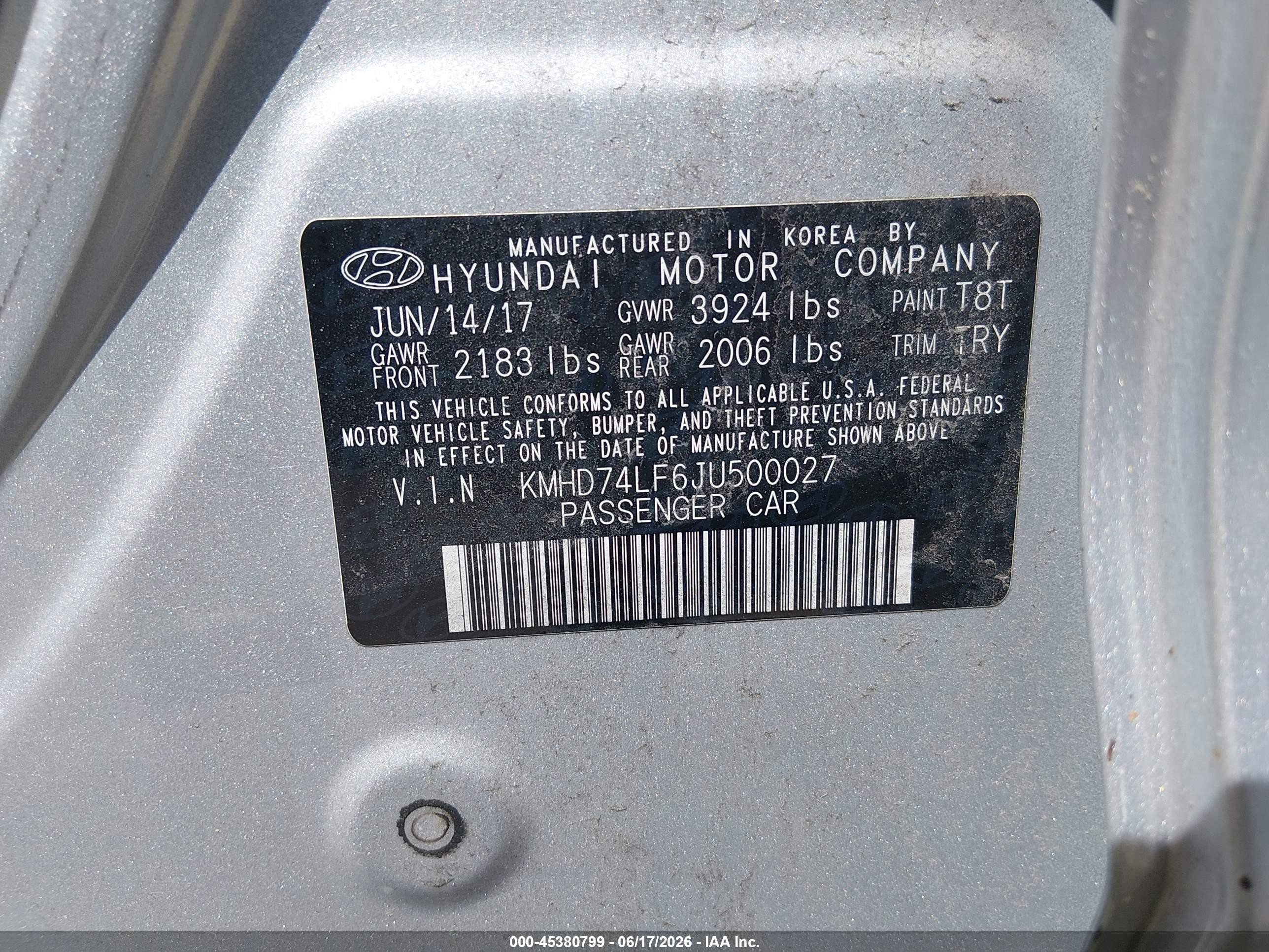 2018 Hyundai Elantra Se Silver vin: KMHD74LF6JU500027