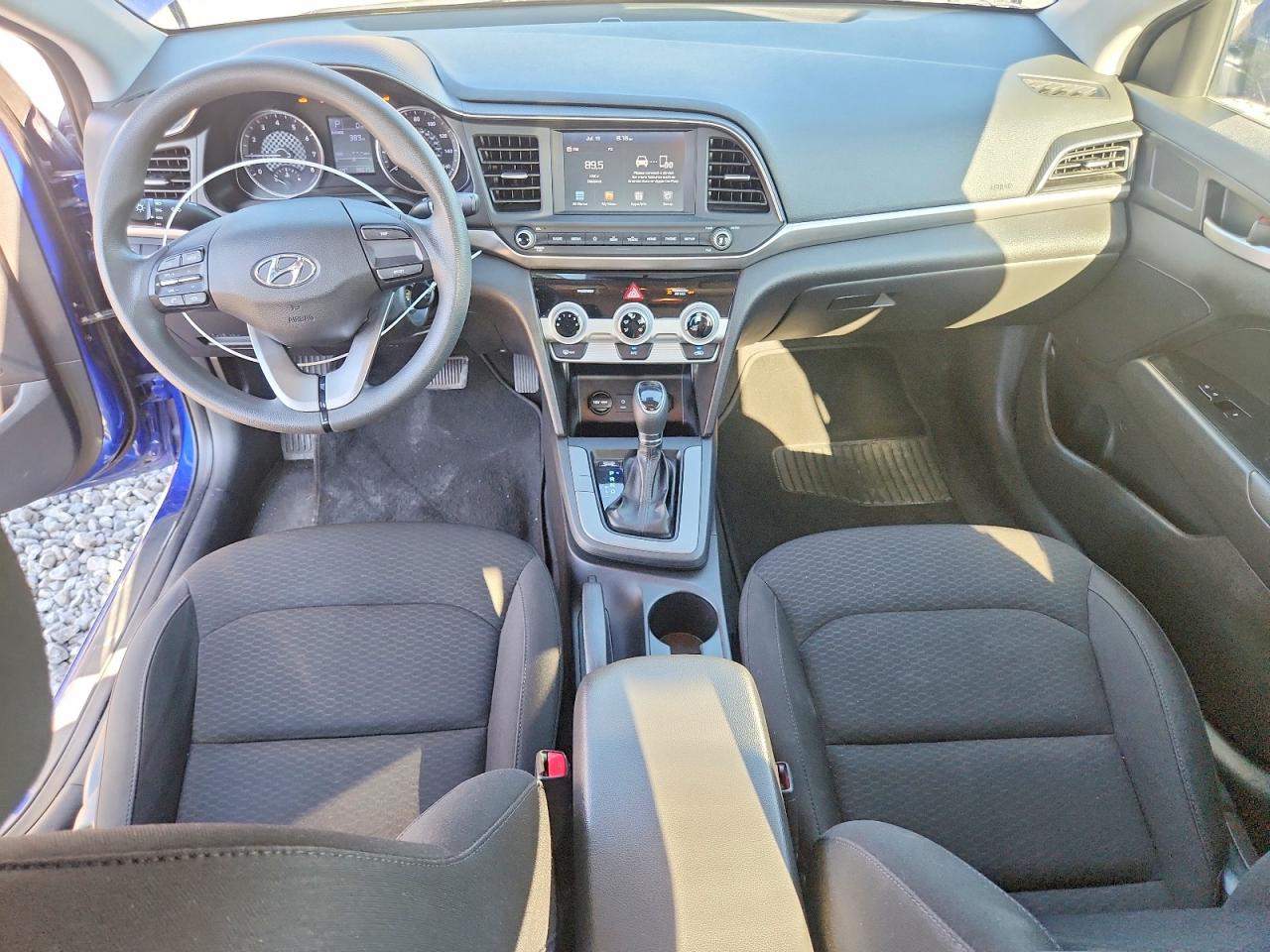 2020 Hyundai Elantra Se Blue vin: KMHD74LF6LU001828